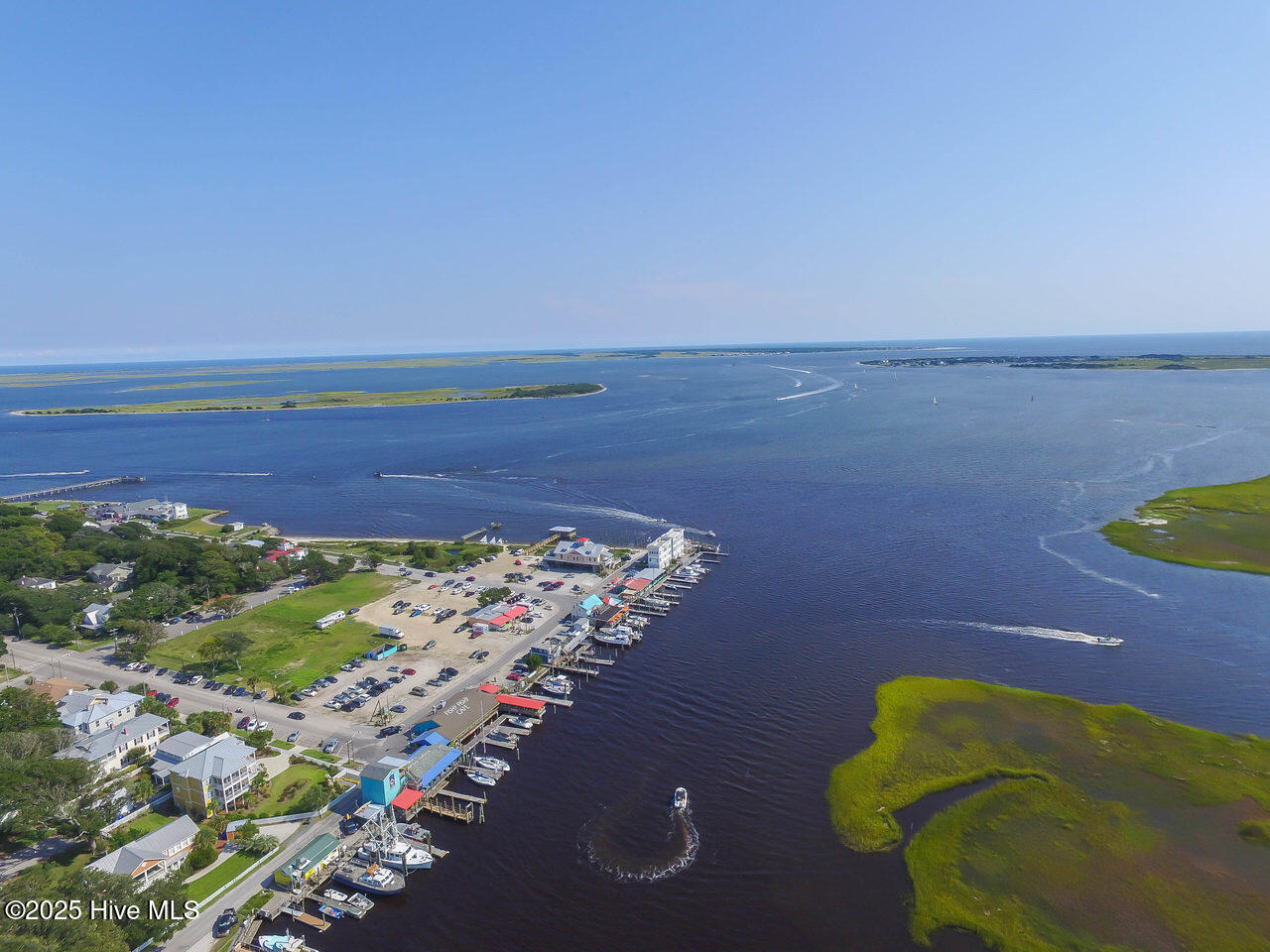 142 NE 18th Street, Oak Island, NC, 28465