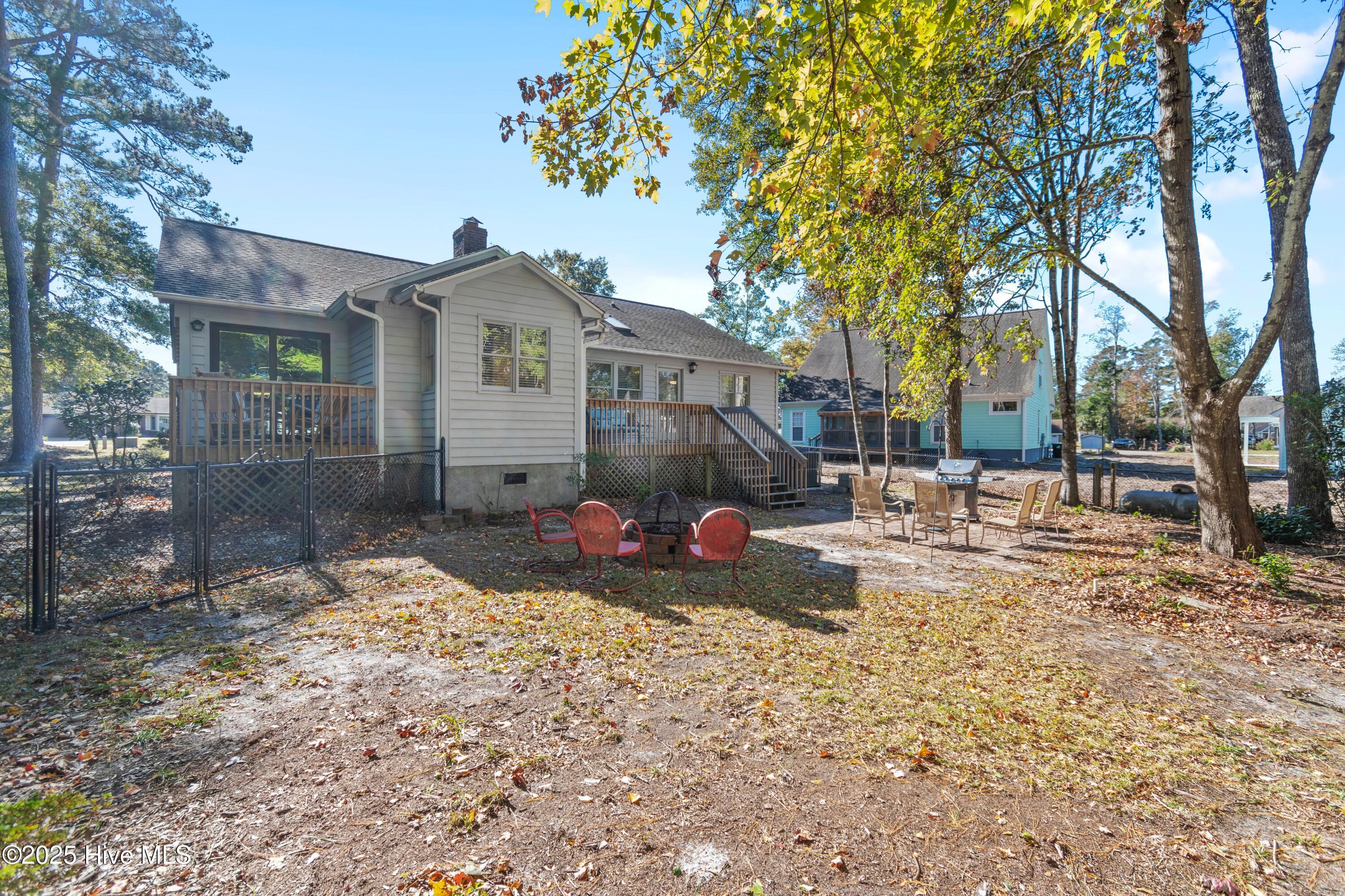 100539605 | Photo 65