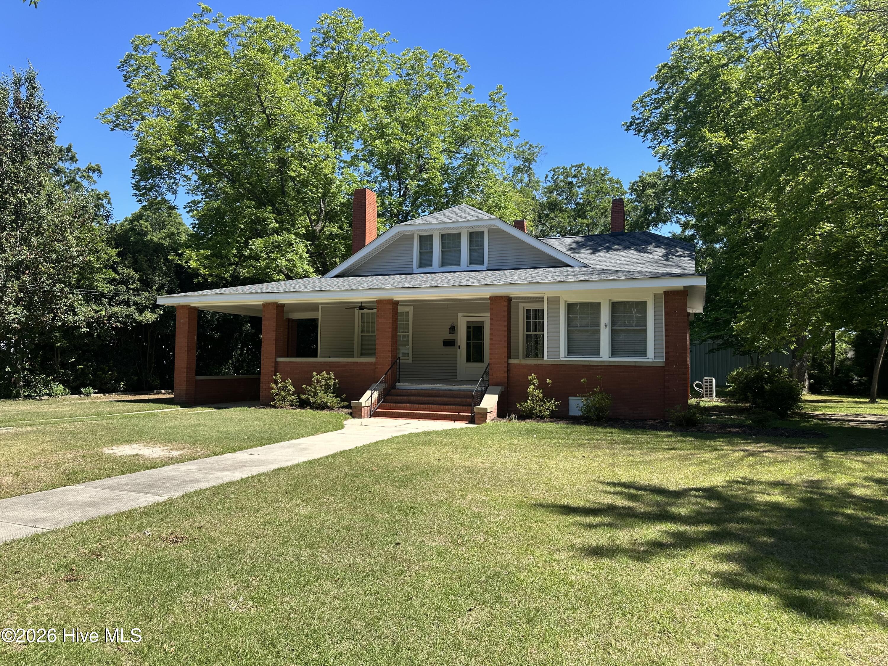 330 Mcrae Street, Laurinburg, NC 28352 Listing Photo  1