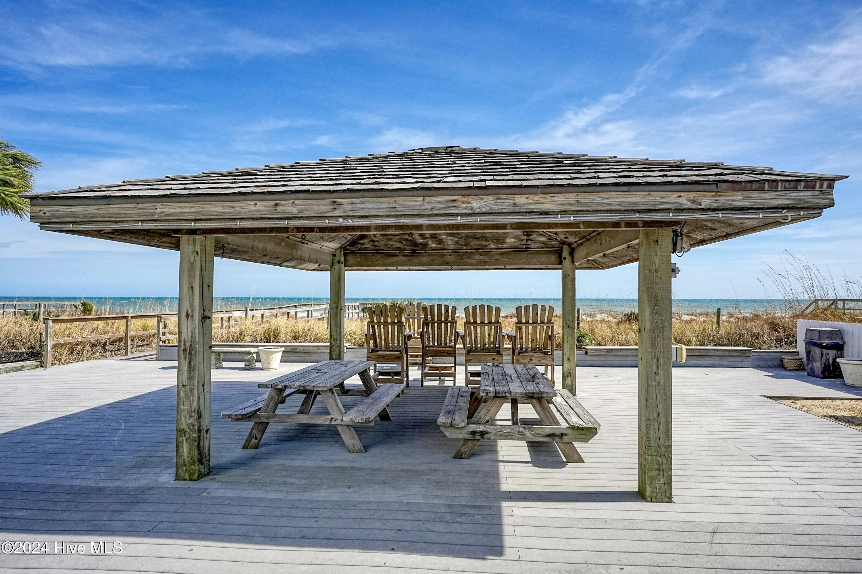 1615 Lake Park Boulevard S, Carolina Beach, NC 28428 – photo 18: 21-SkyVue_A7404548_77