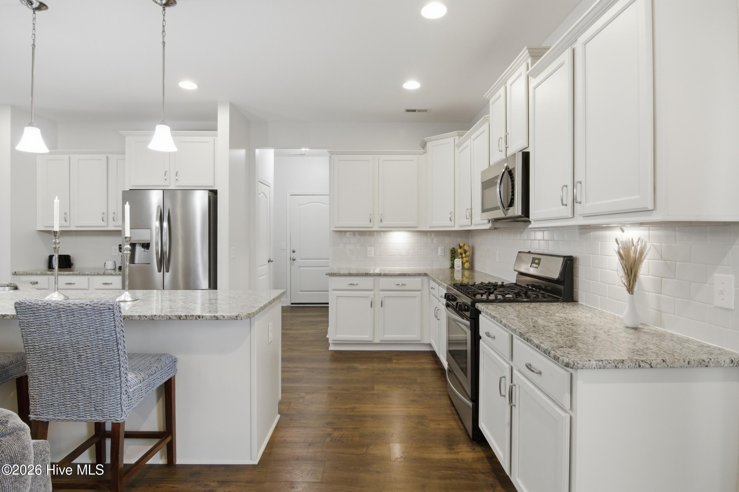 100556252 | Photo 14