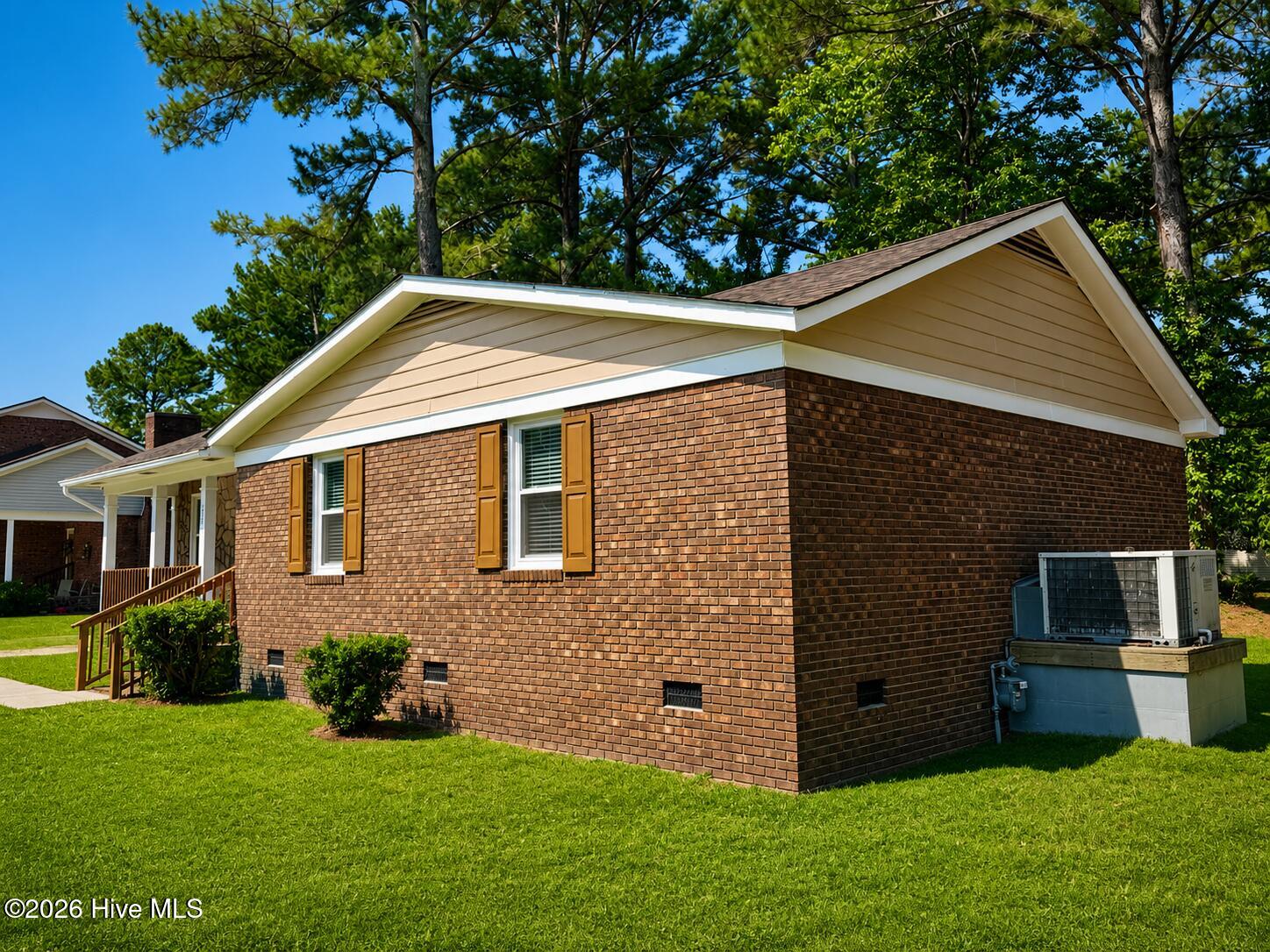 3rd image of 1724 Augustus Dr, Rocky Mount, NC 27801 | MLS# 100579495