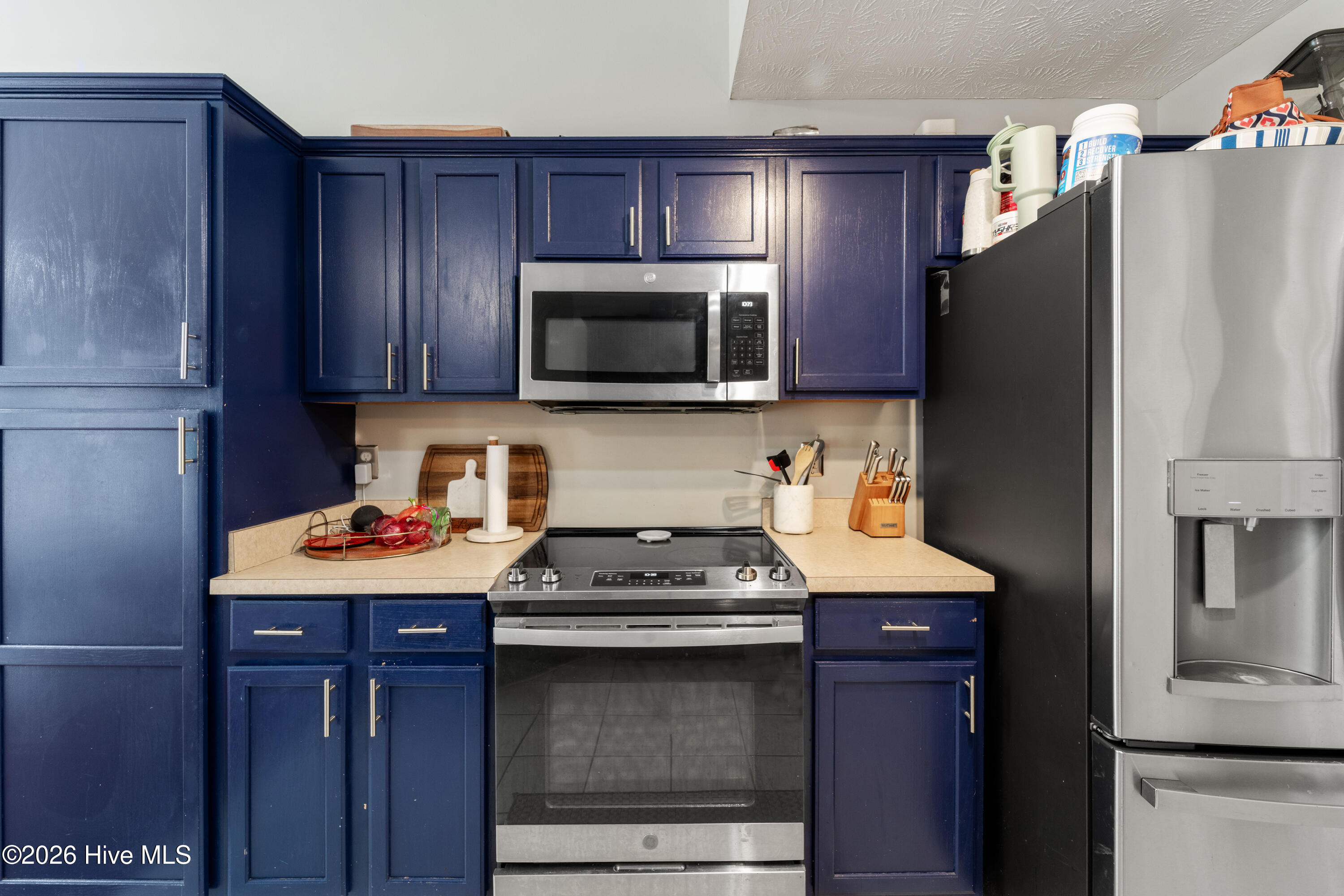 100550973 | Photo 16