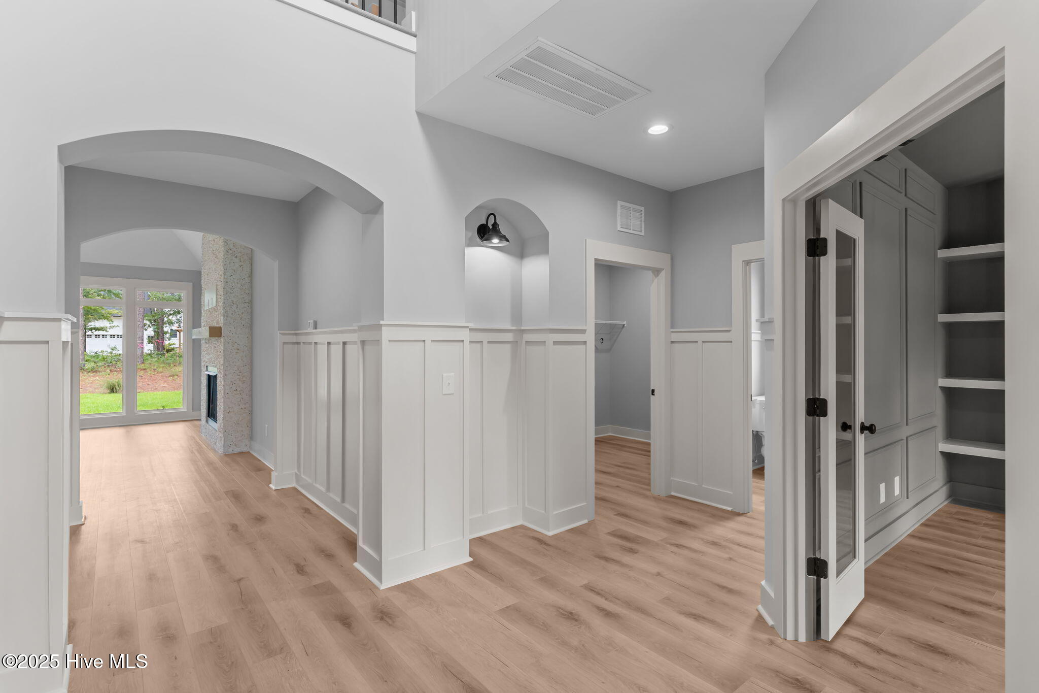 100525046 | Photo 29