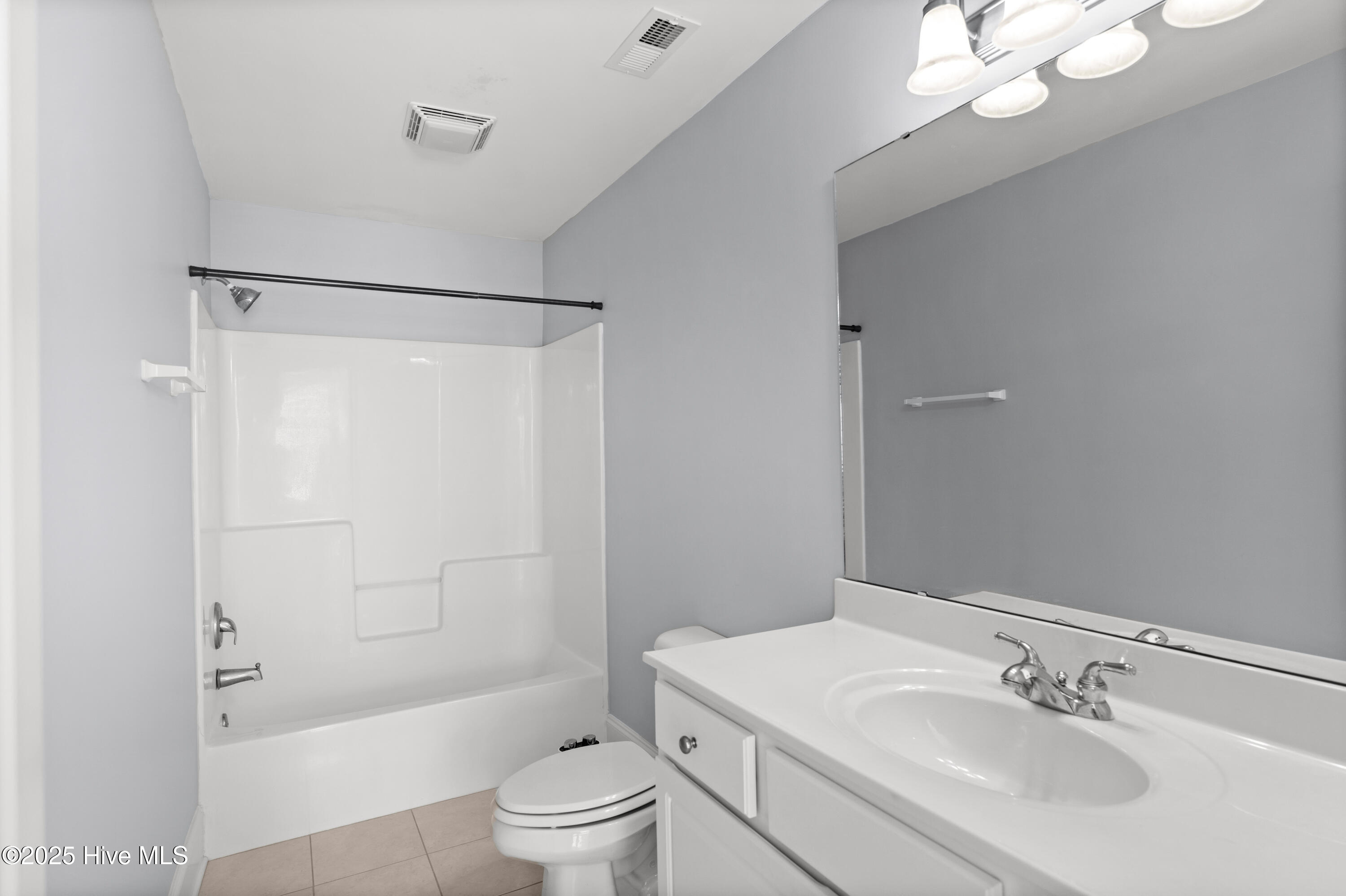 100538387 | Photo 34