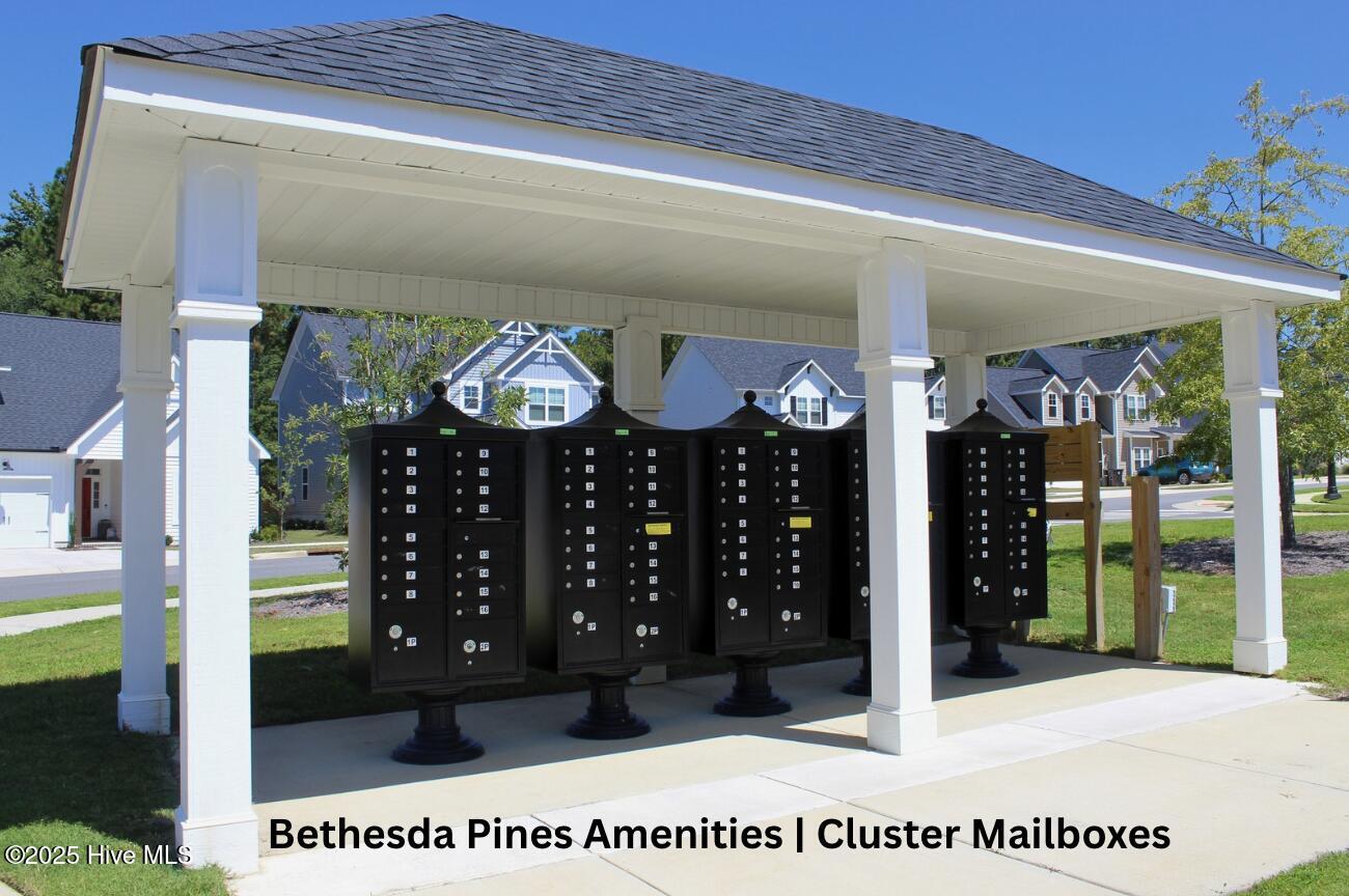 Bethesda Pines - Amenities