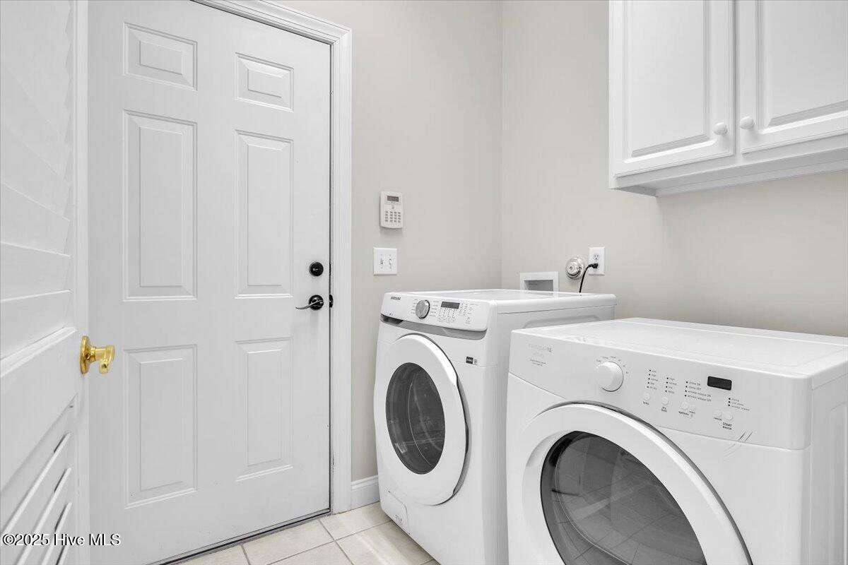 100534283 | Photo 19