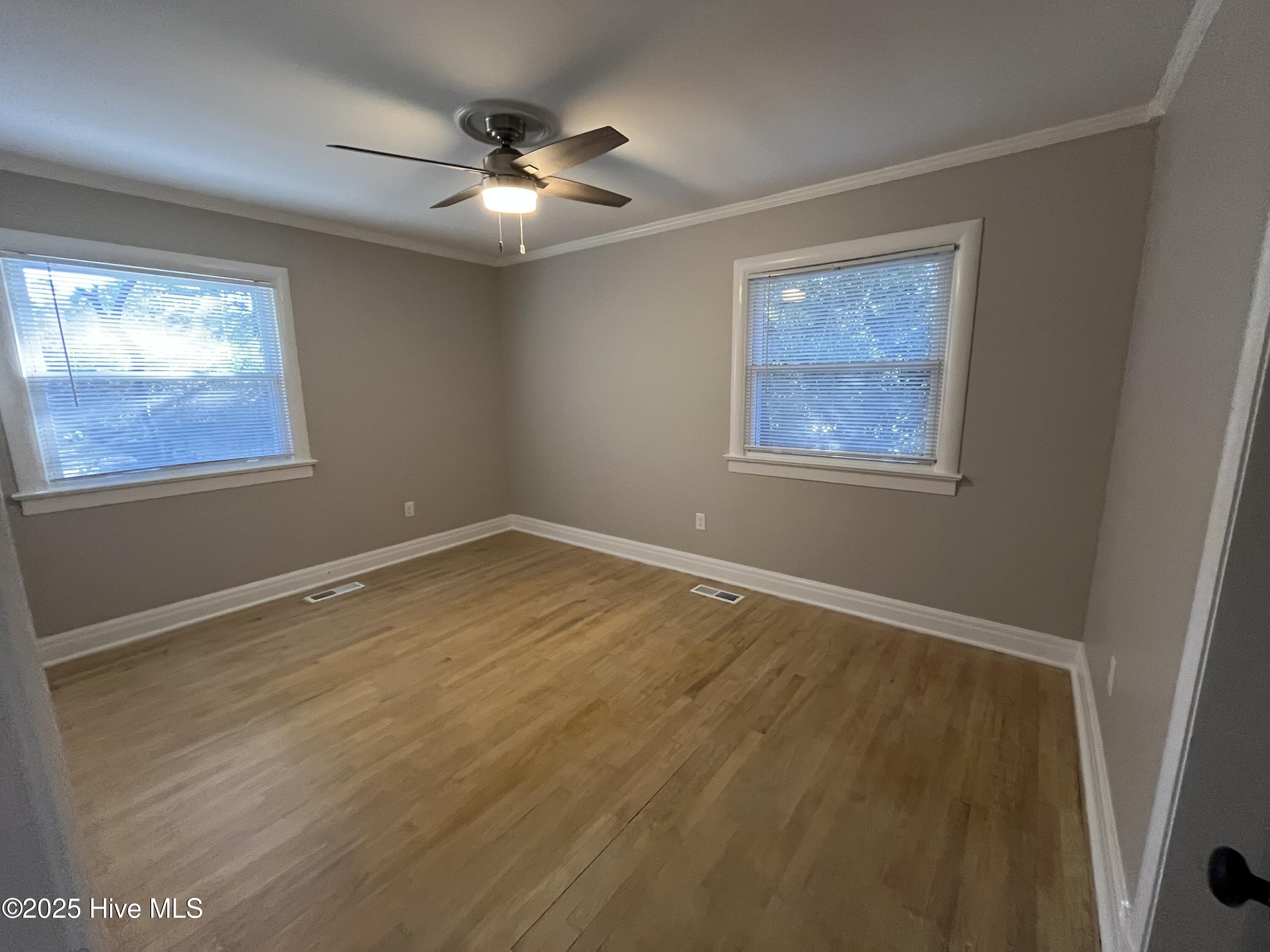 100546047 | Photo 24