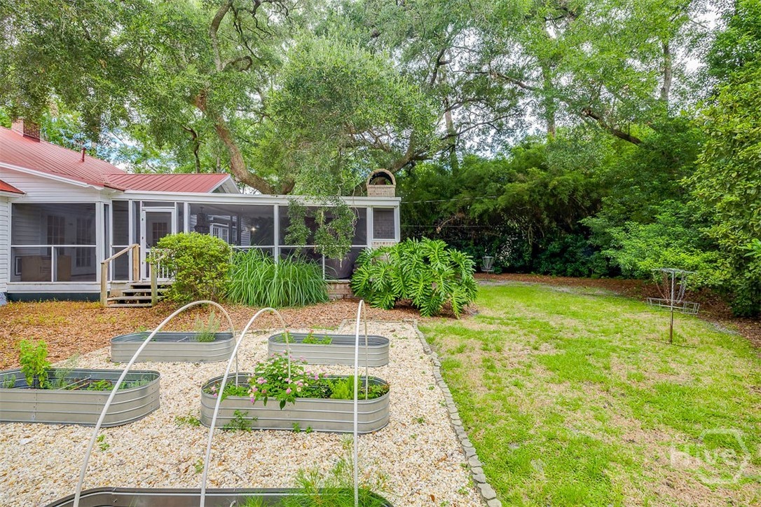 Side yard