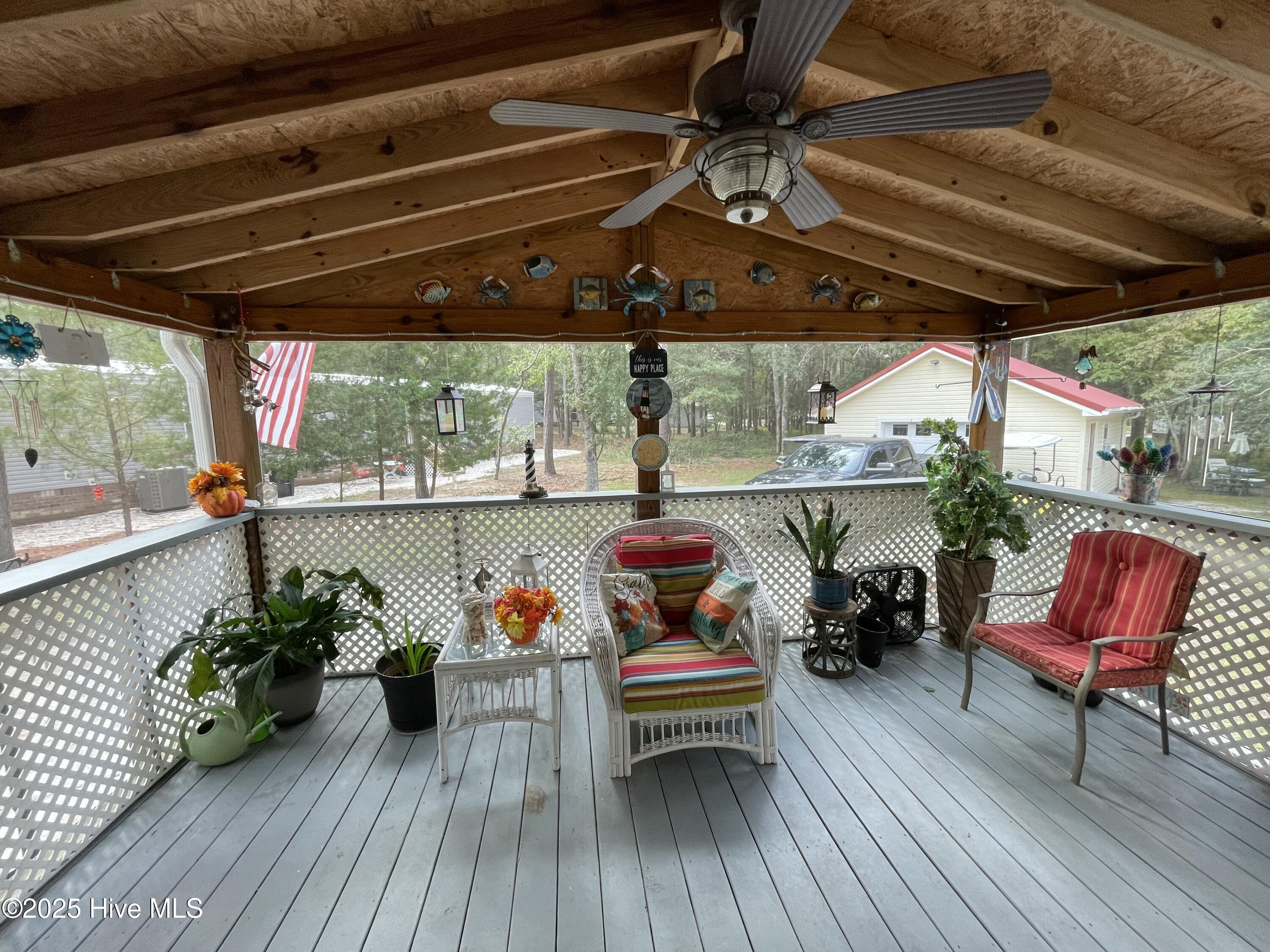 100534304 | Photo 27