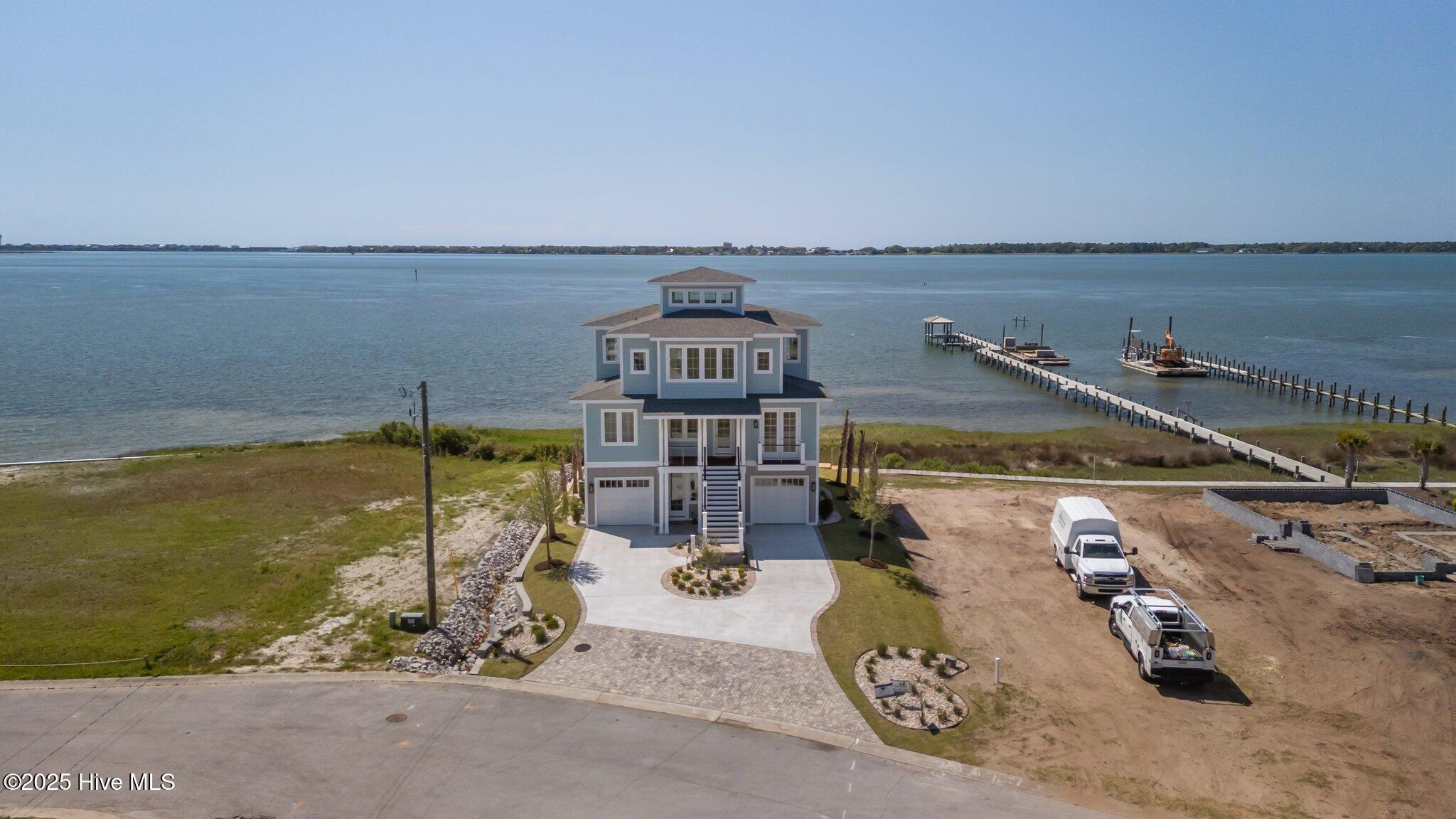 4737 S S Shore Dr Drive, Morehead City, NC, 28557