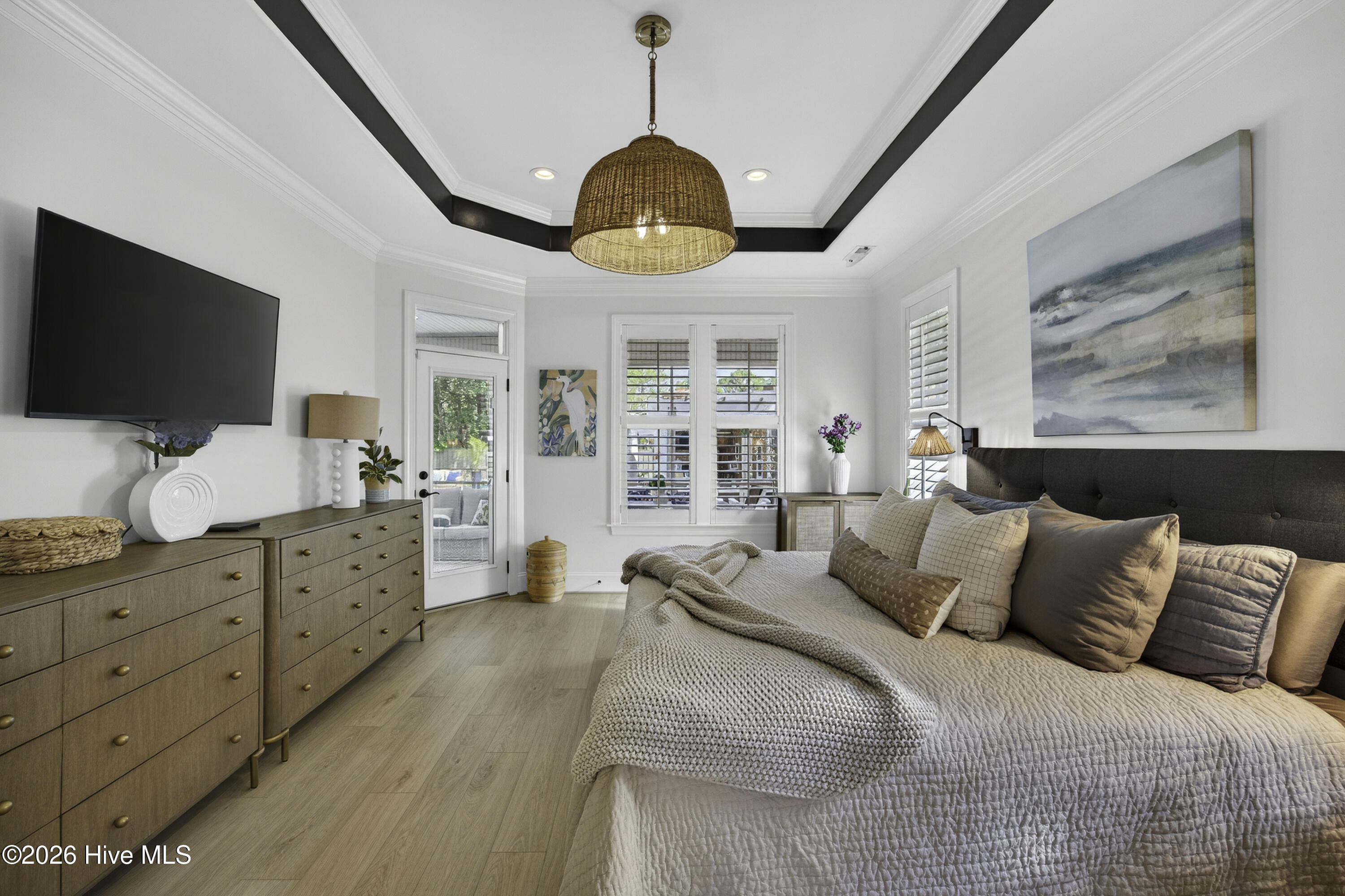 100564665 | Photo 23