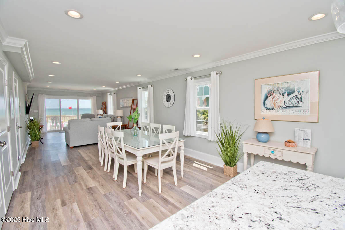 100528941 | Photo 13