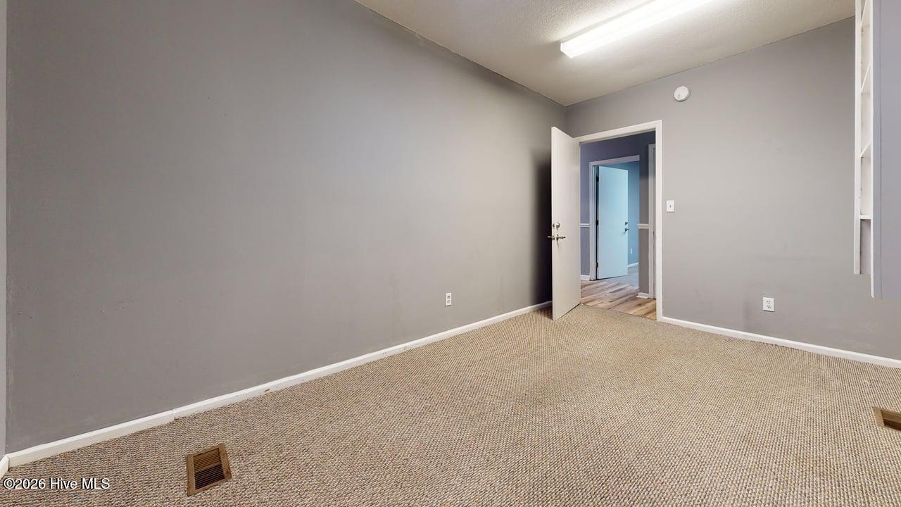 231 New Bridge Street, Jacksonville, NC, 28540