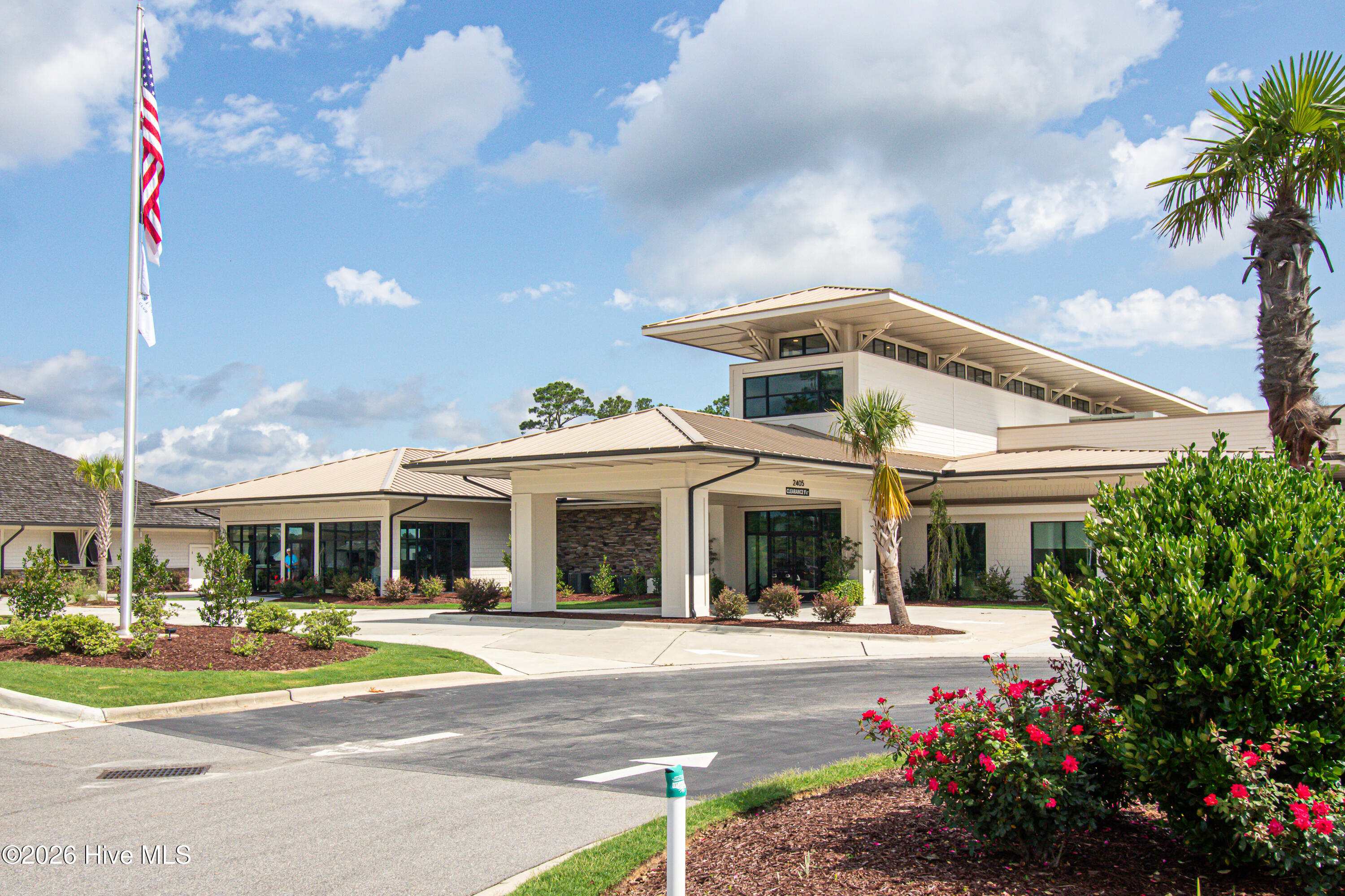 100552477 | Photo 56