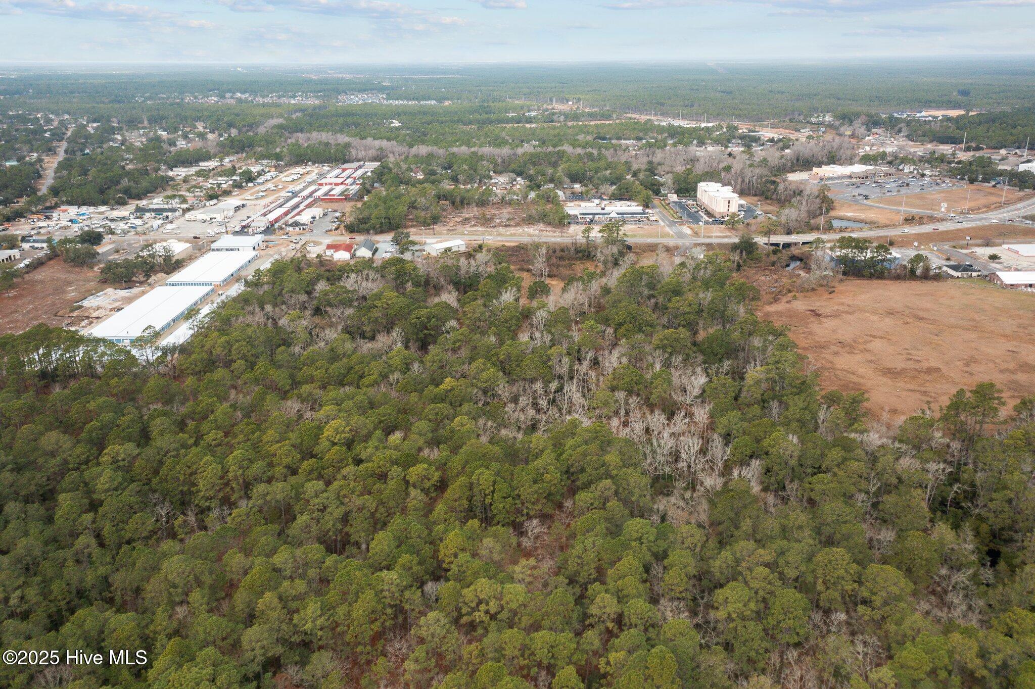 100545245 | Photo 74