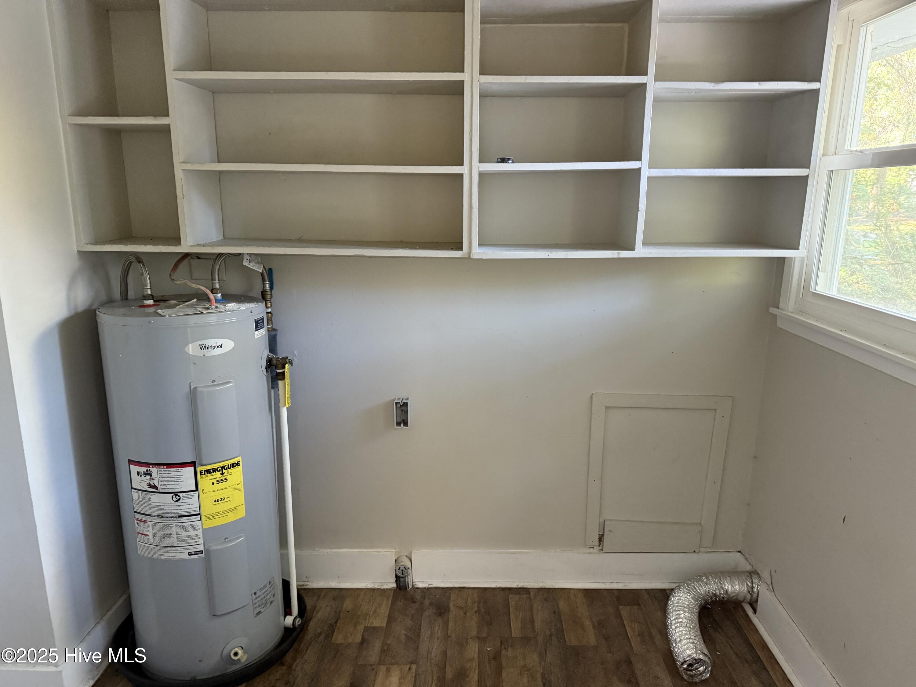 100537405 | Photo 18