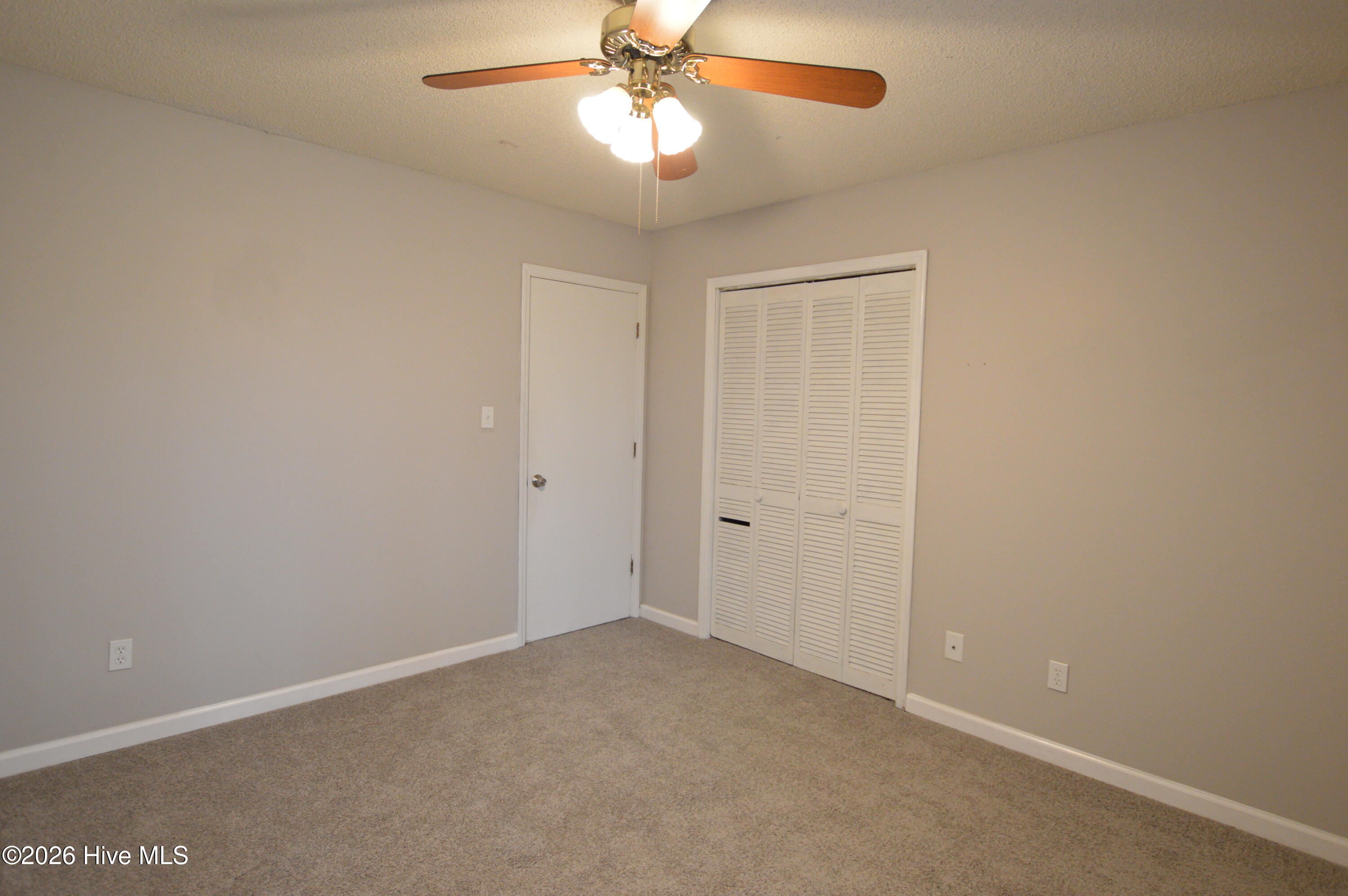 100547822 | Photo 10