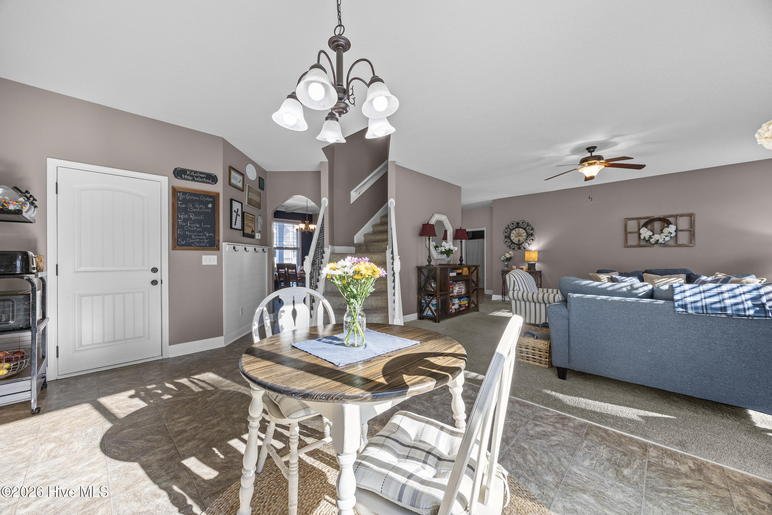 313 Bear Run, Maple Hill, NC 28454 – photo 21: 26_breakfast nook