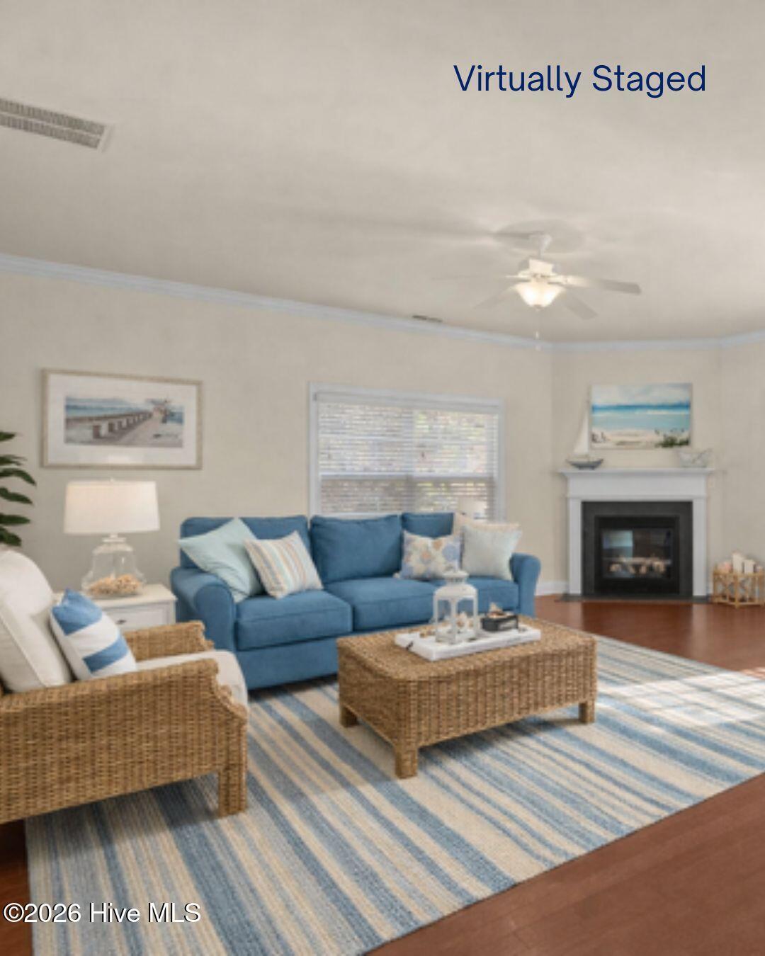 100545403 | Photo 14