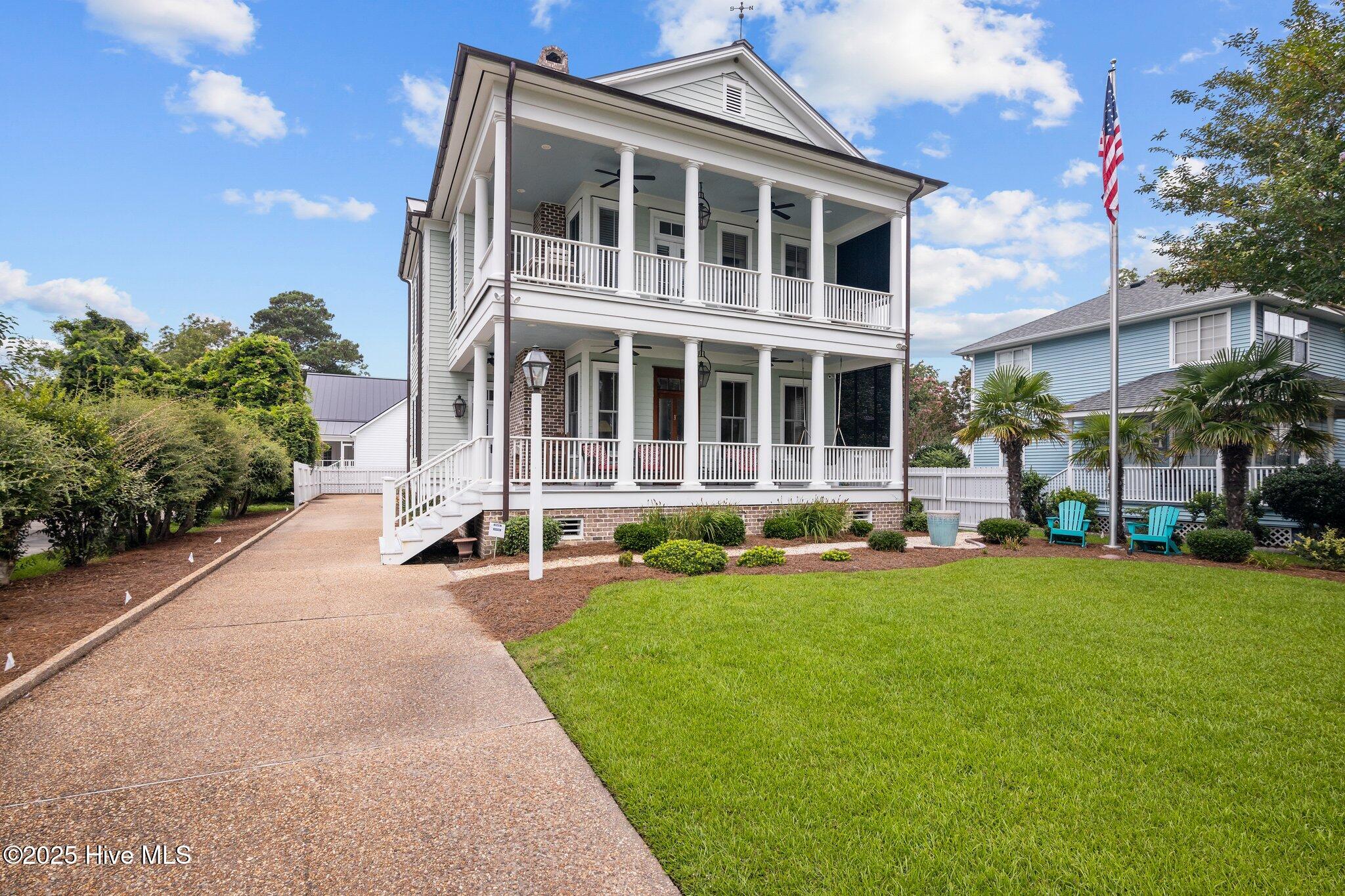 Homes for sale in Oriental, NC | 203 Vandemere St, Oriental, NC 28571 | MLS# 100483787