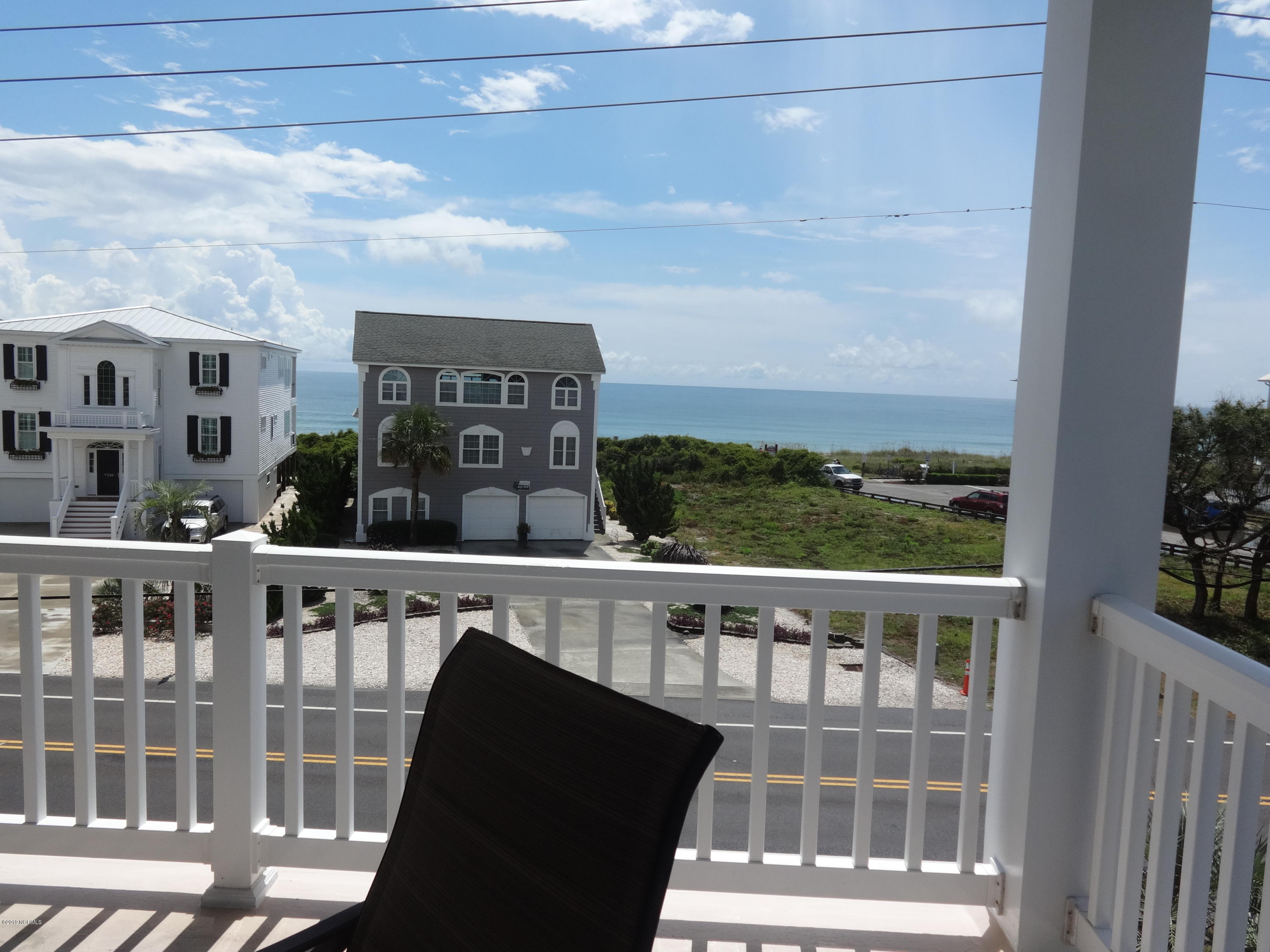 100560542 | Photo 18