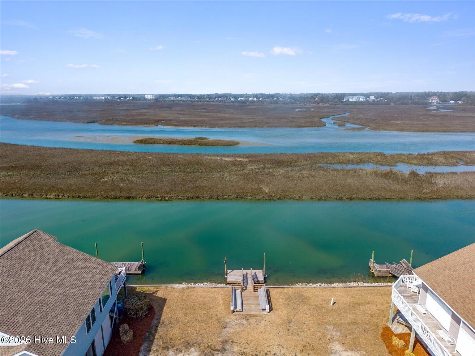 100558776 | Photo 45