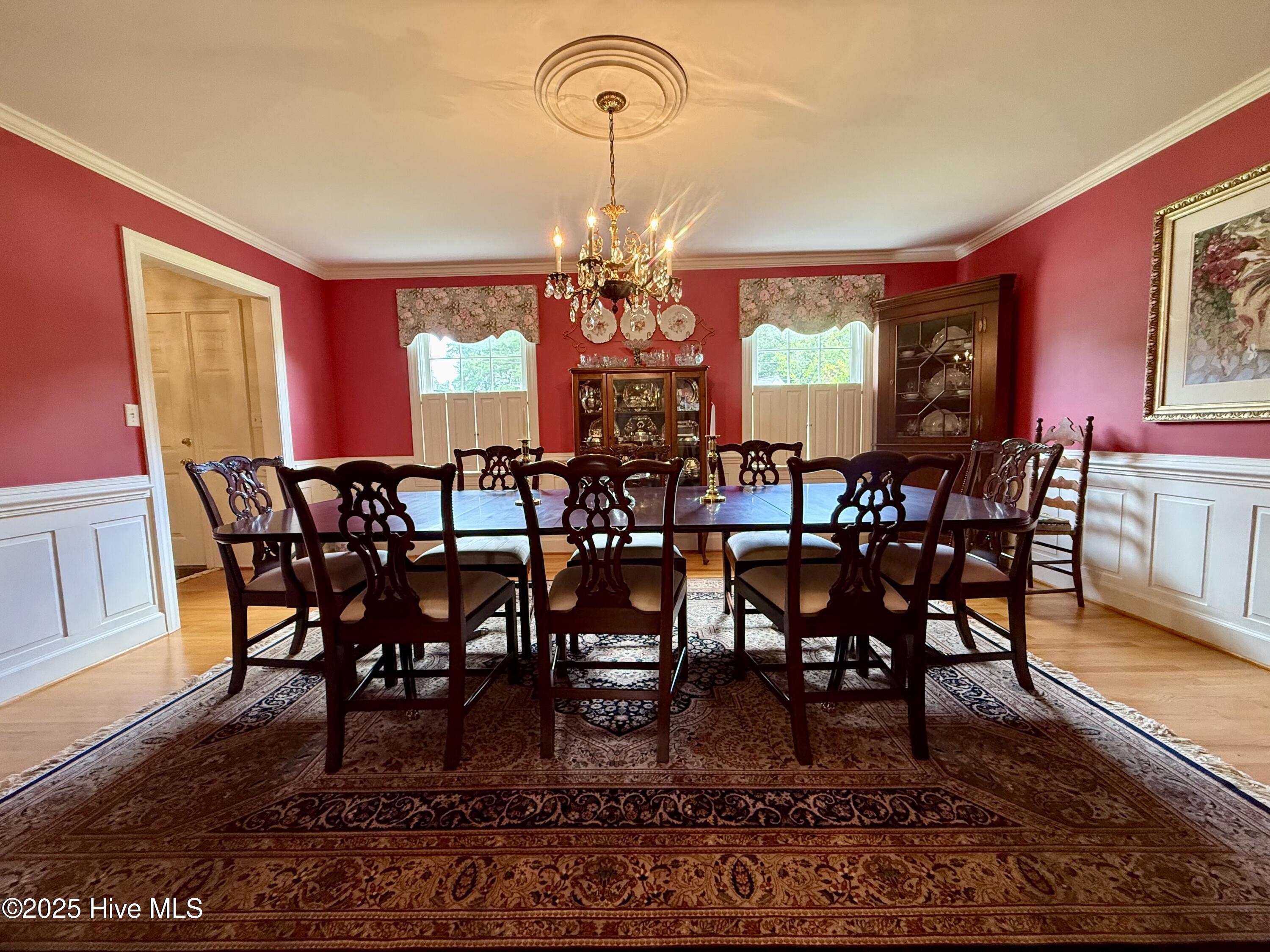 Formal dining room