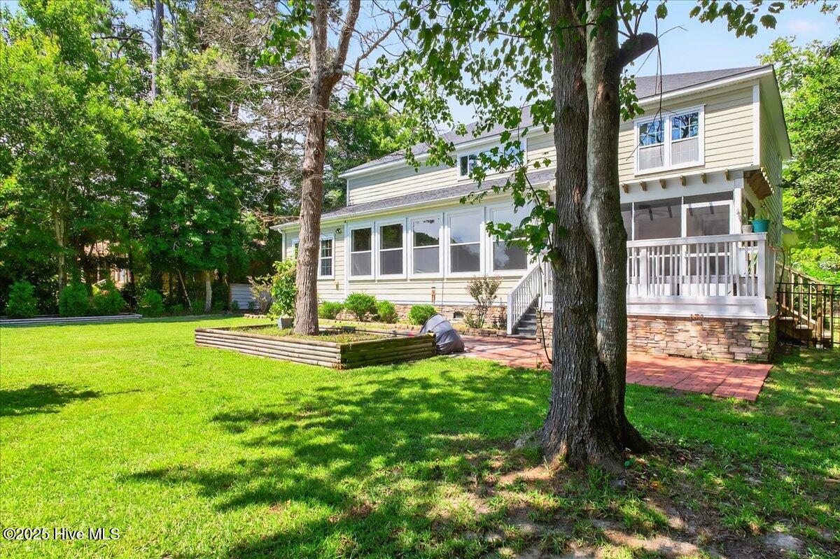 100523832 | Photo 85