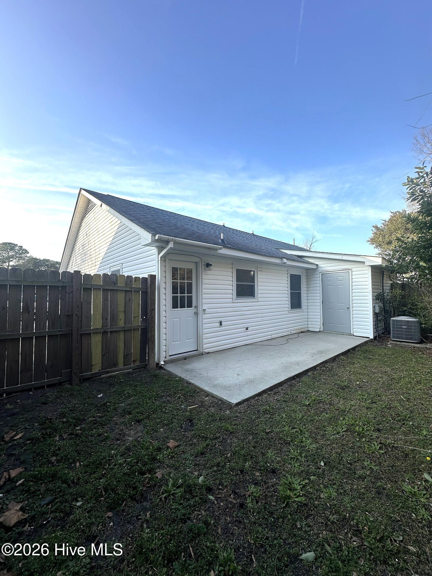 100554151 | Photo 18