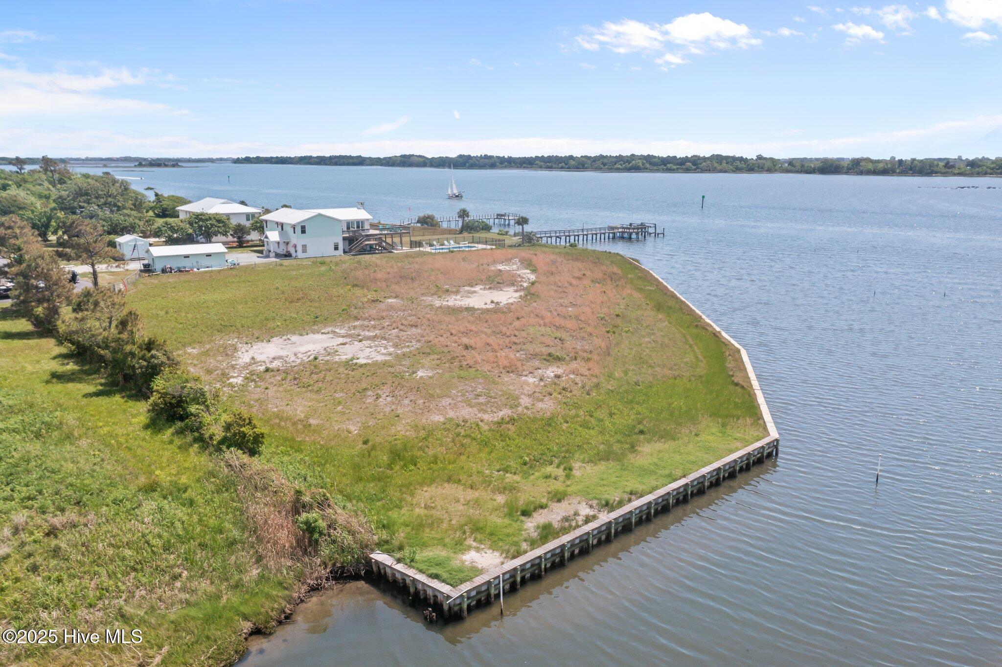 100514796 | Photo 40