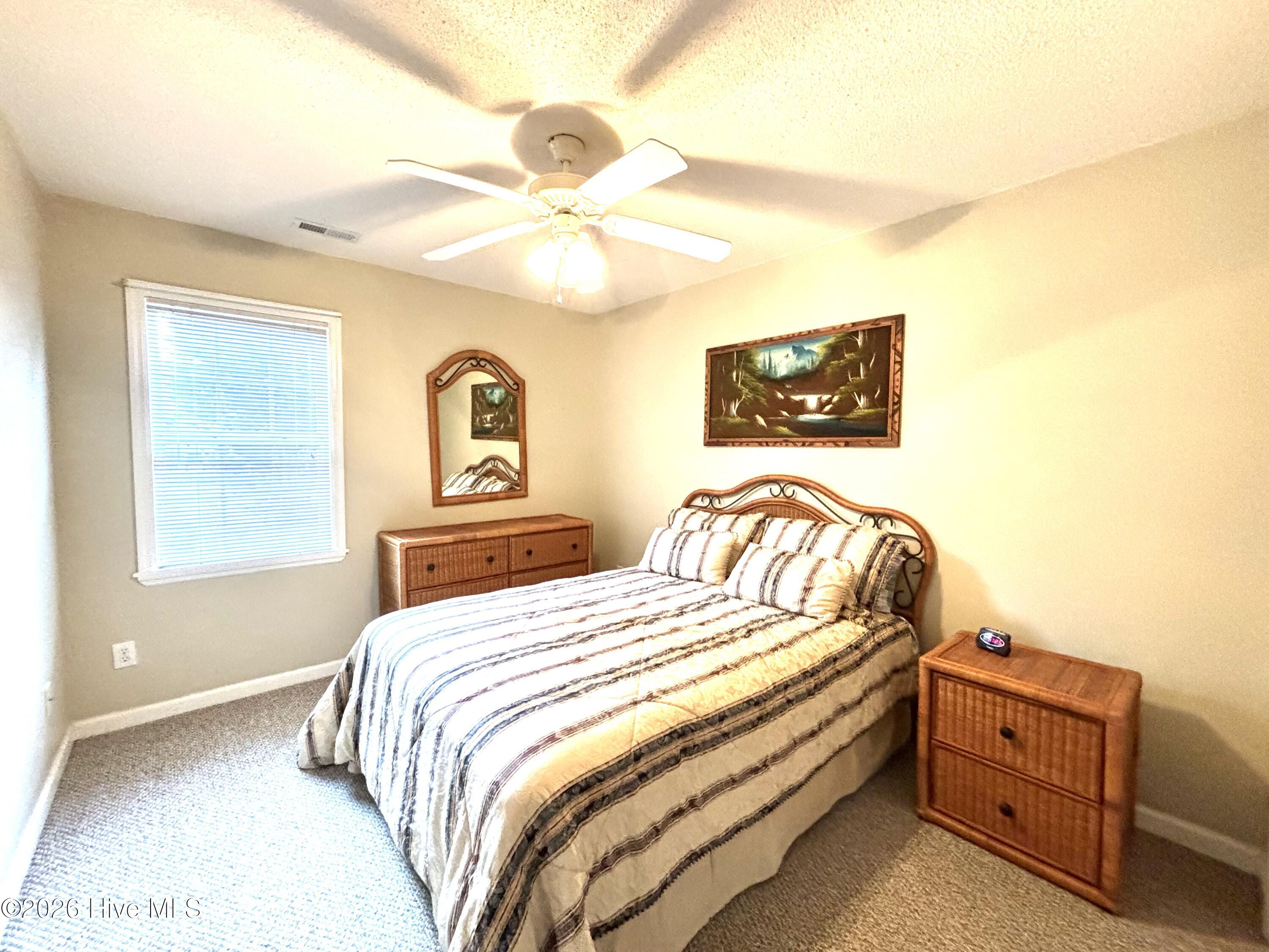 100561448 | Photo 17