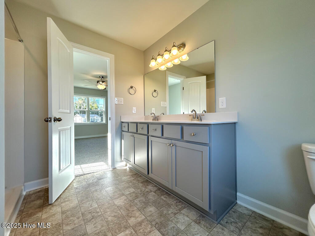 100522235 | Photo 41