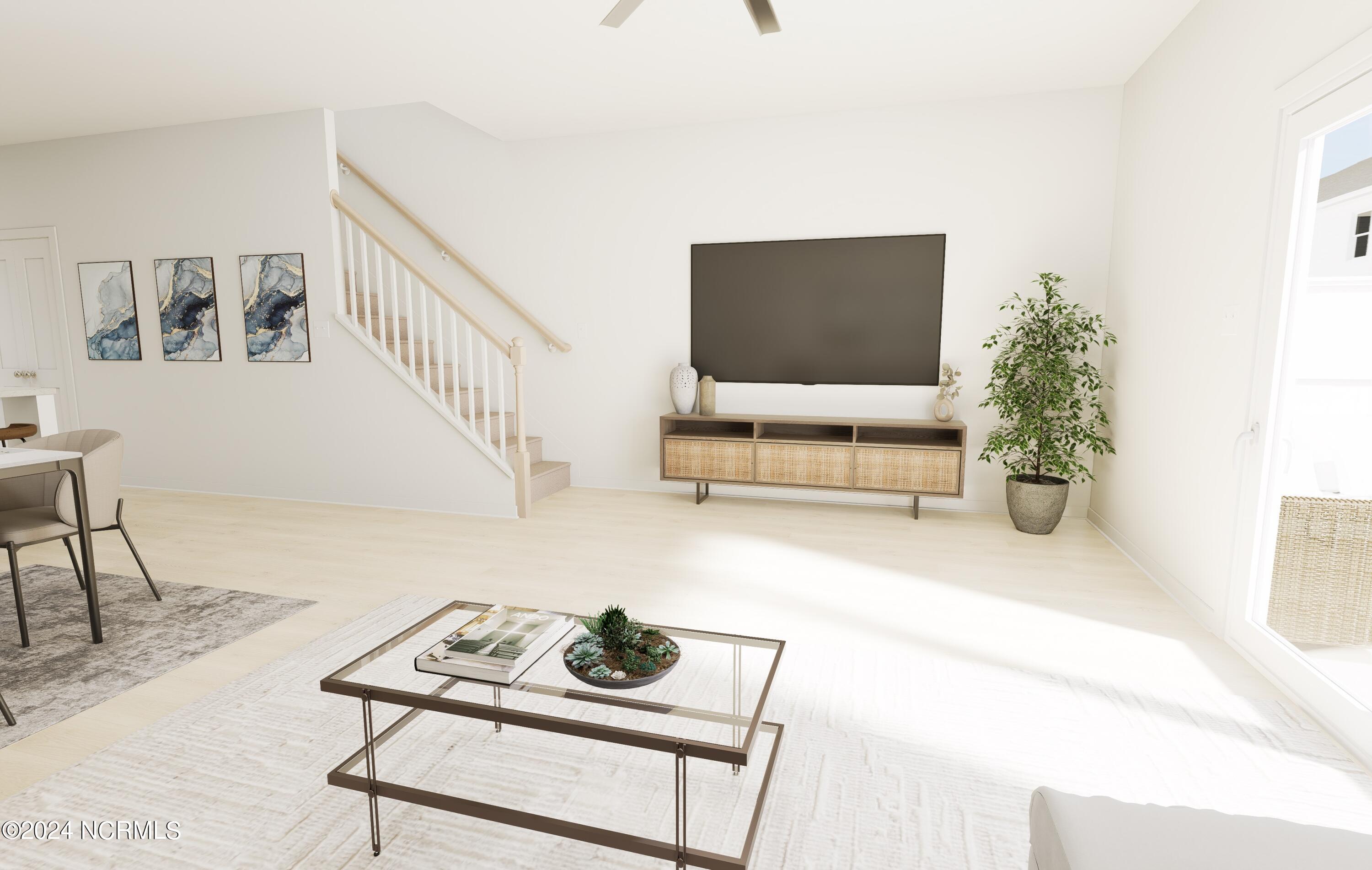 100454255 | Photo 12