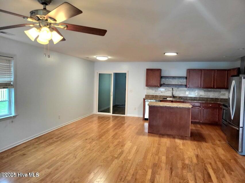 100539939 | Photo 17