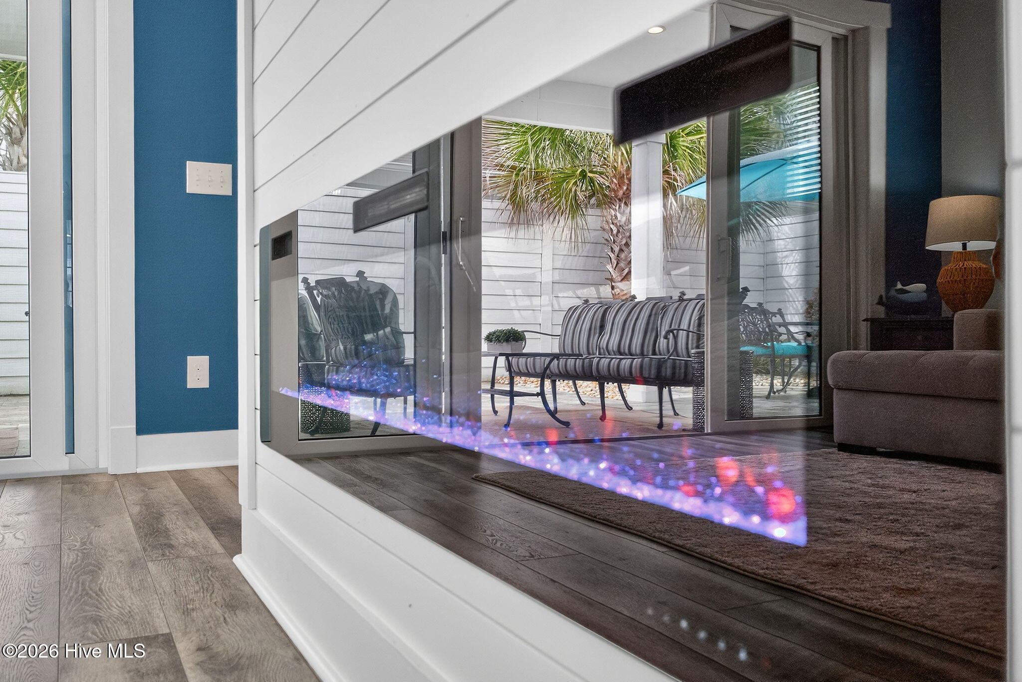 100559730 | Photo 23