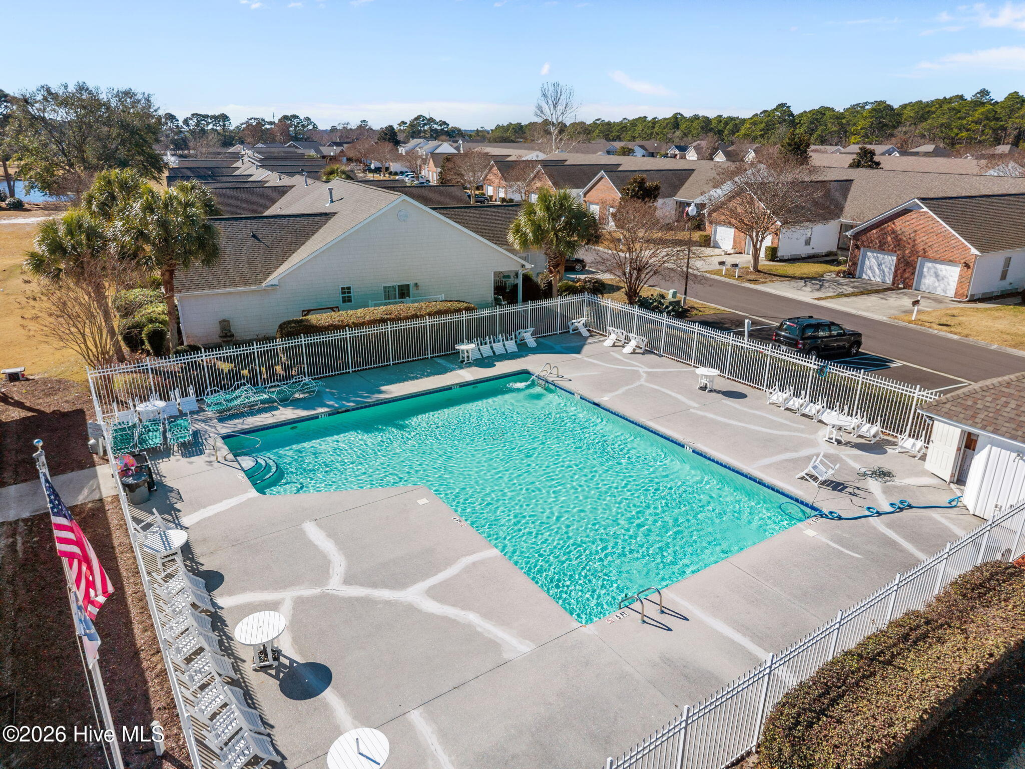 100550707 | Photo 54