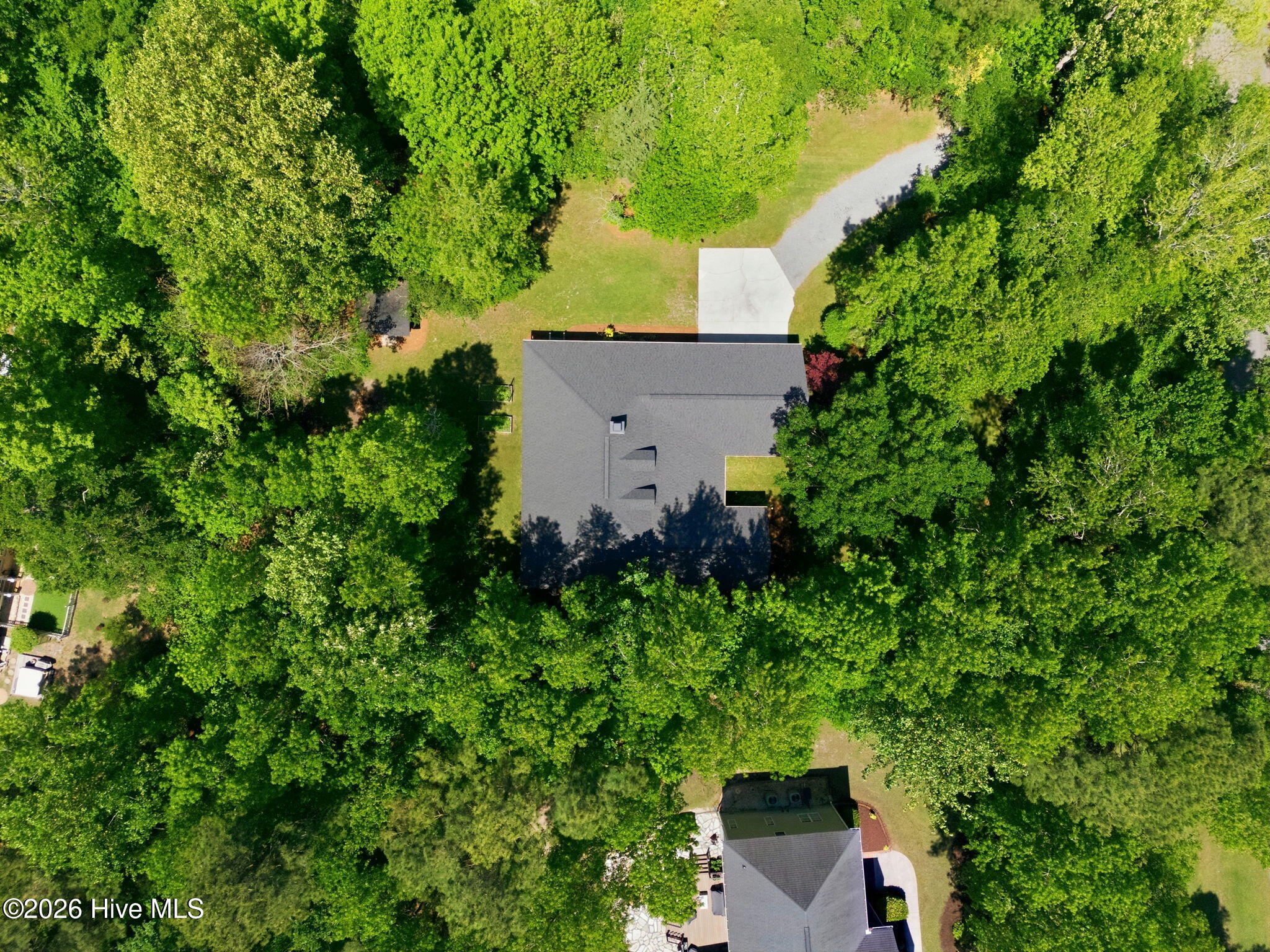 100569469 | Photo 10