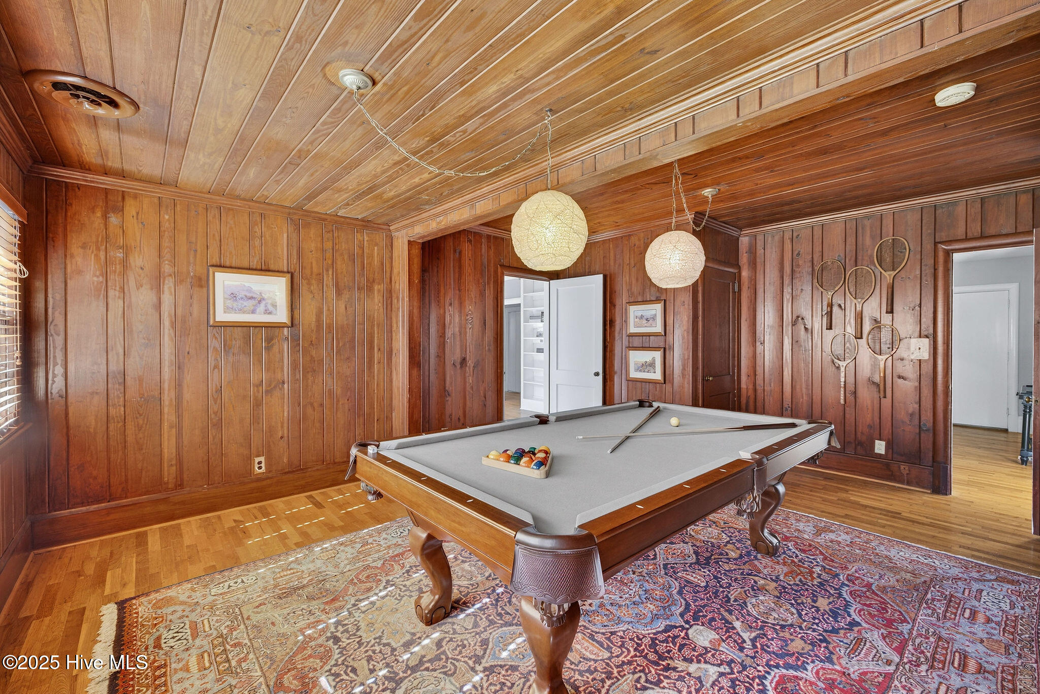 100539754 | Photo 19