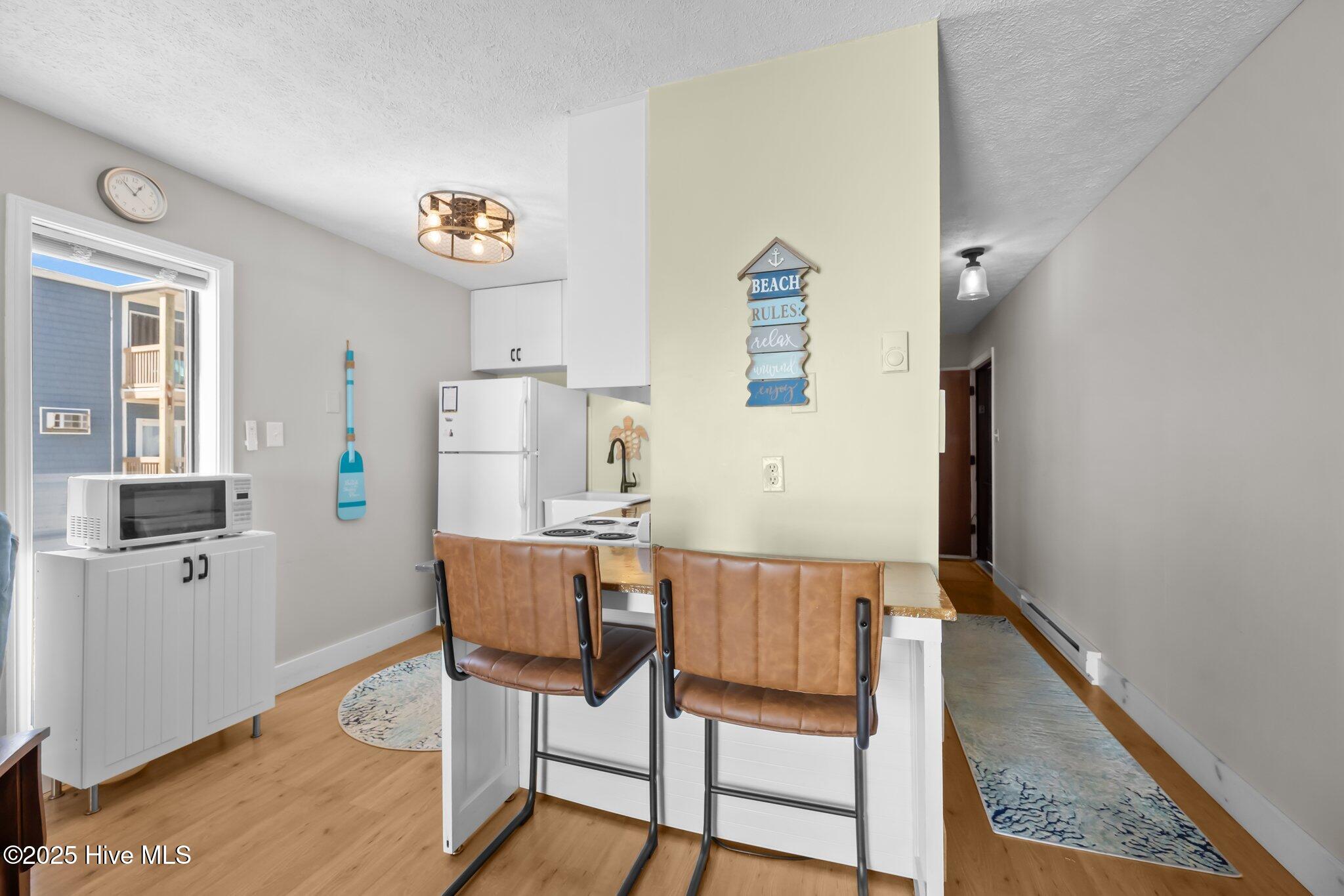 100546128 | Photo 10