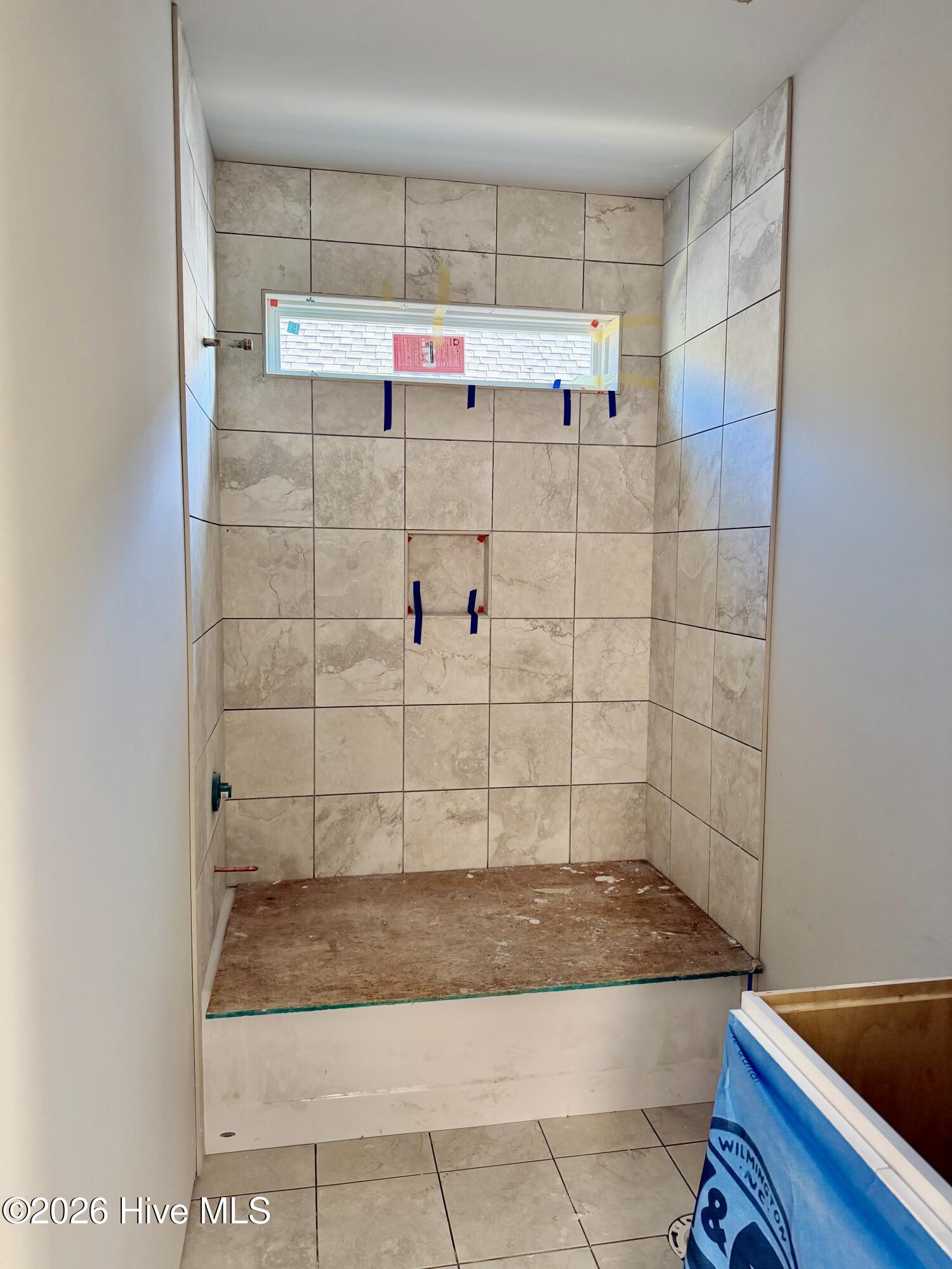 100547576 | Photo 45