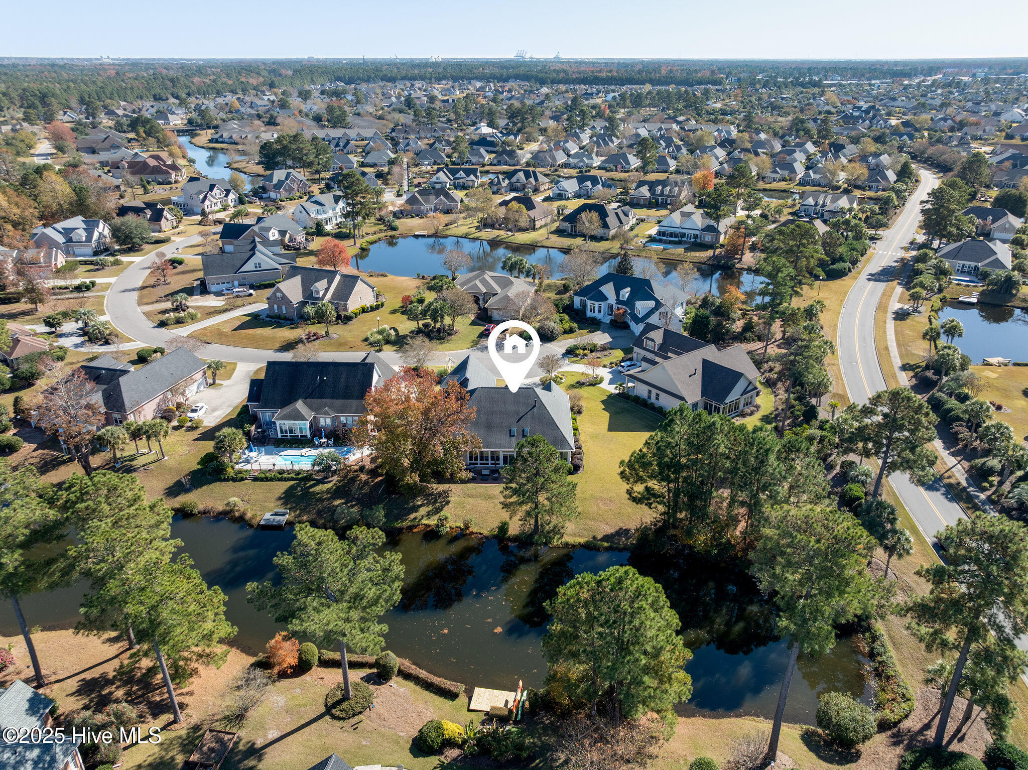 100542453 | Photo 34