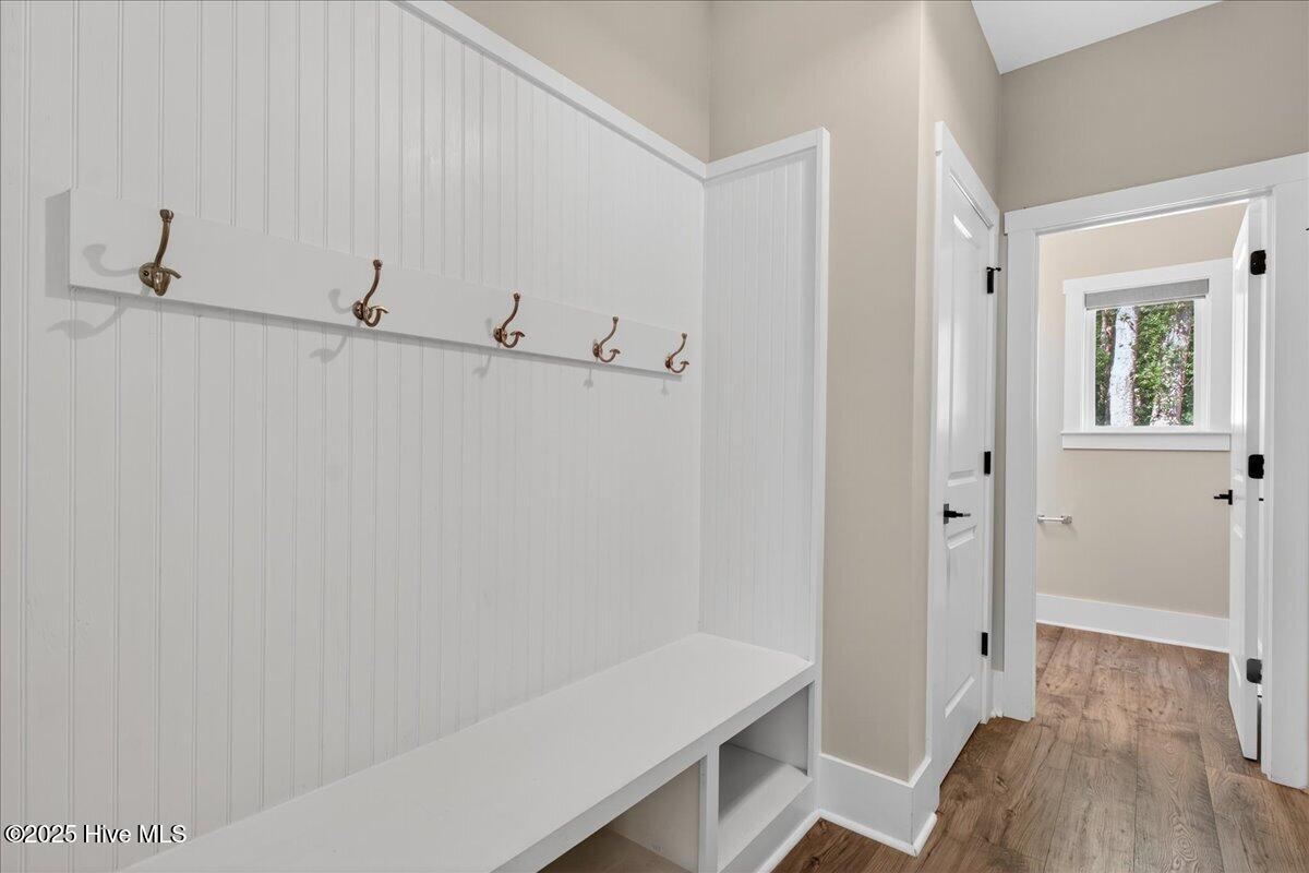 100514096 | Photo 68