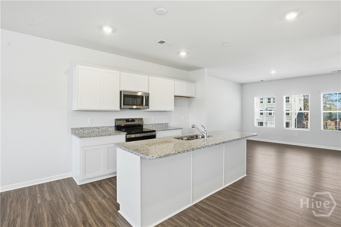 Homes for sale in Rincon, GA | 25 Towne Park Ct, Rincon, GA 31326 | MLS# SA329074