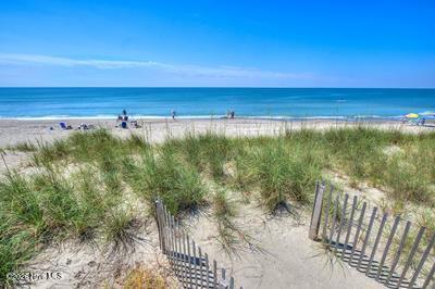 100547319 | Photo 52