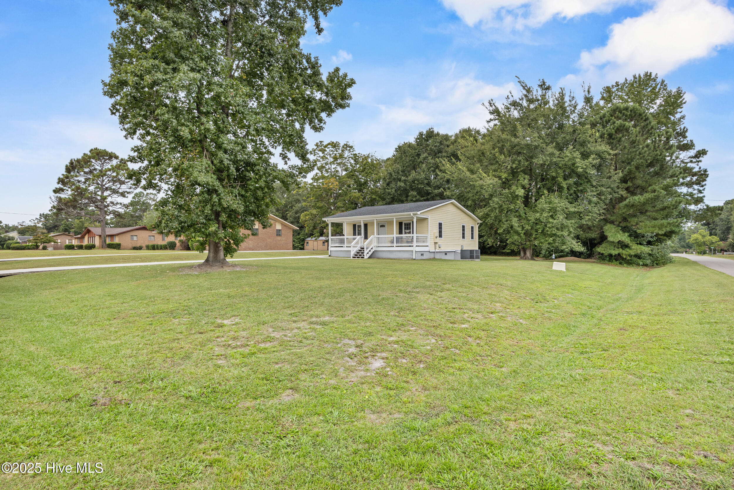 100530805 | Photo 27