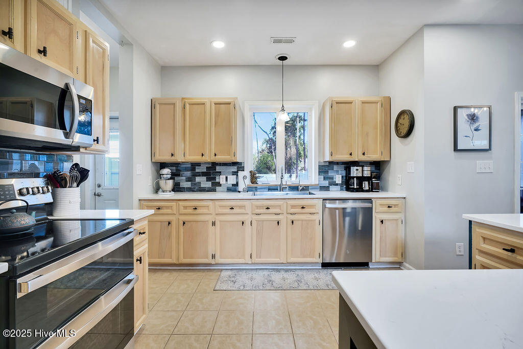6472 Rolling Run Road, Southport, NC 28461 – photo 13: 6472RollingRun-12