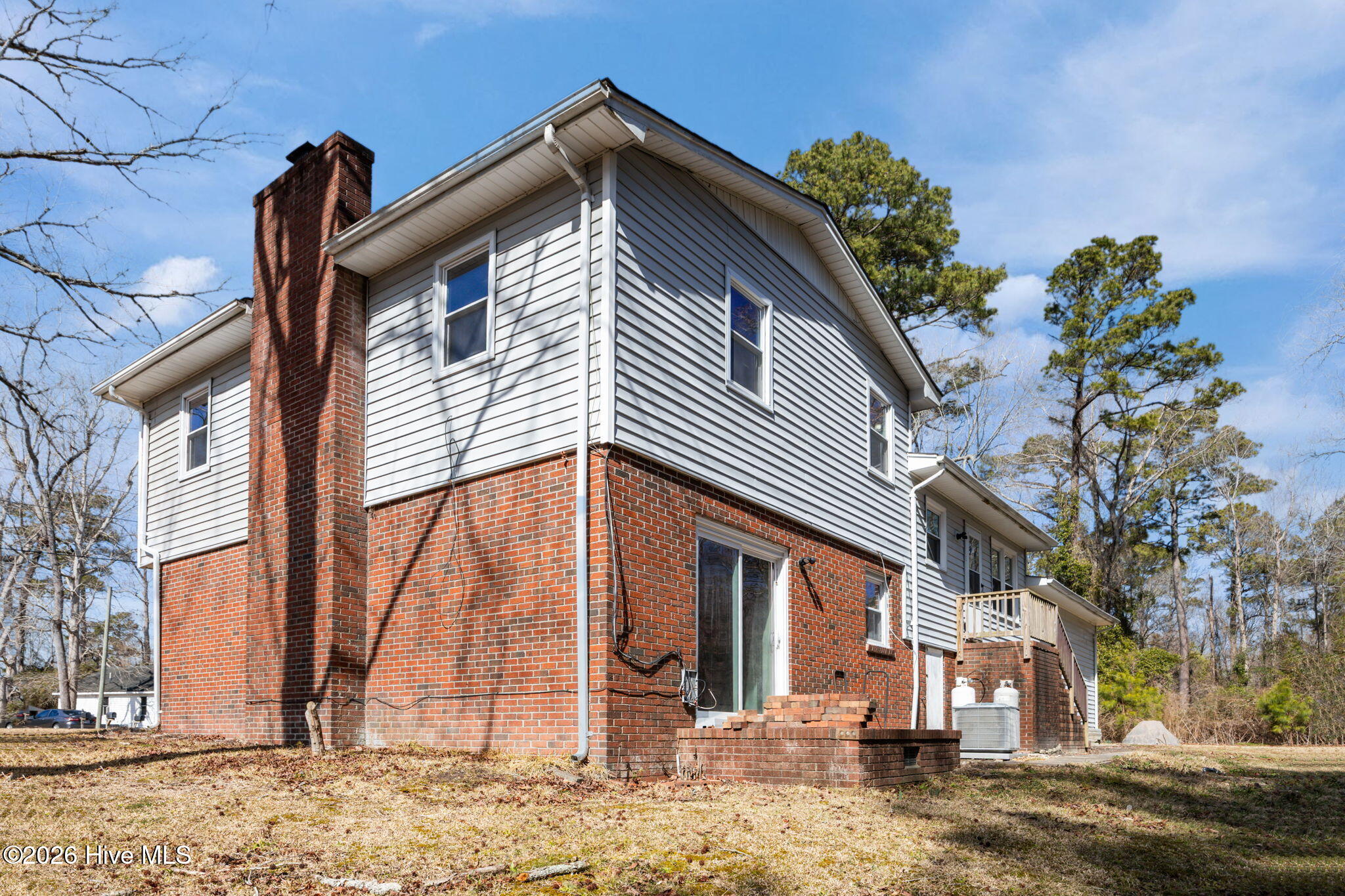 100555859 | Photo 41