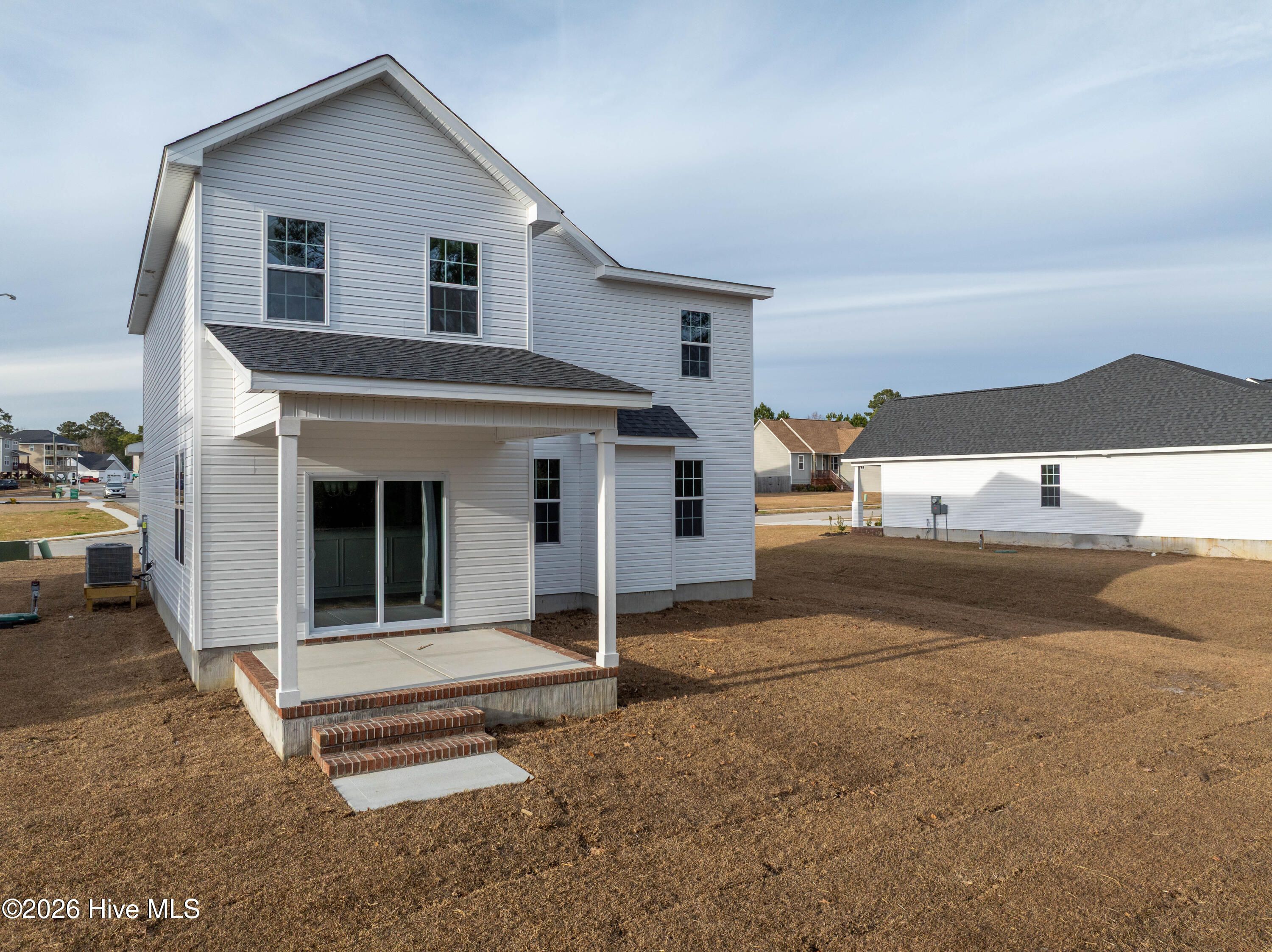 100527723 | Photo 29