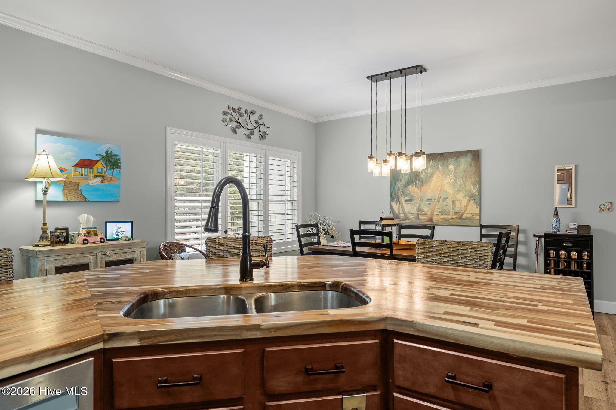 100552900 | Photo 16